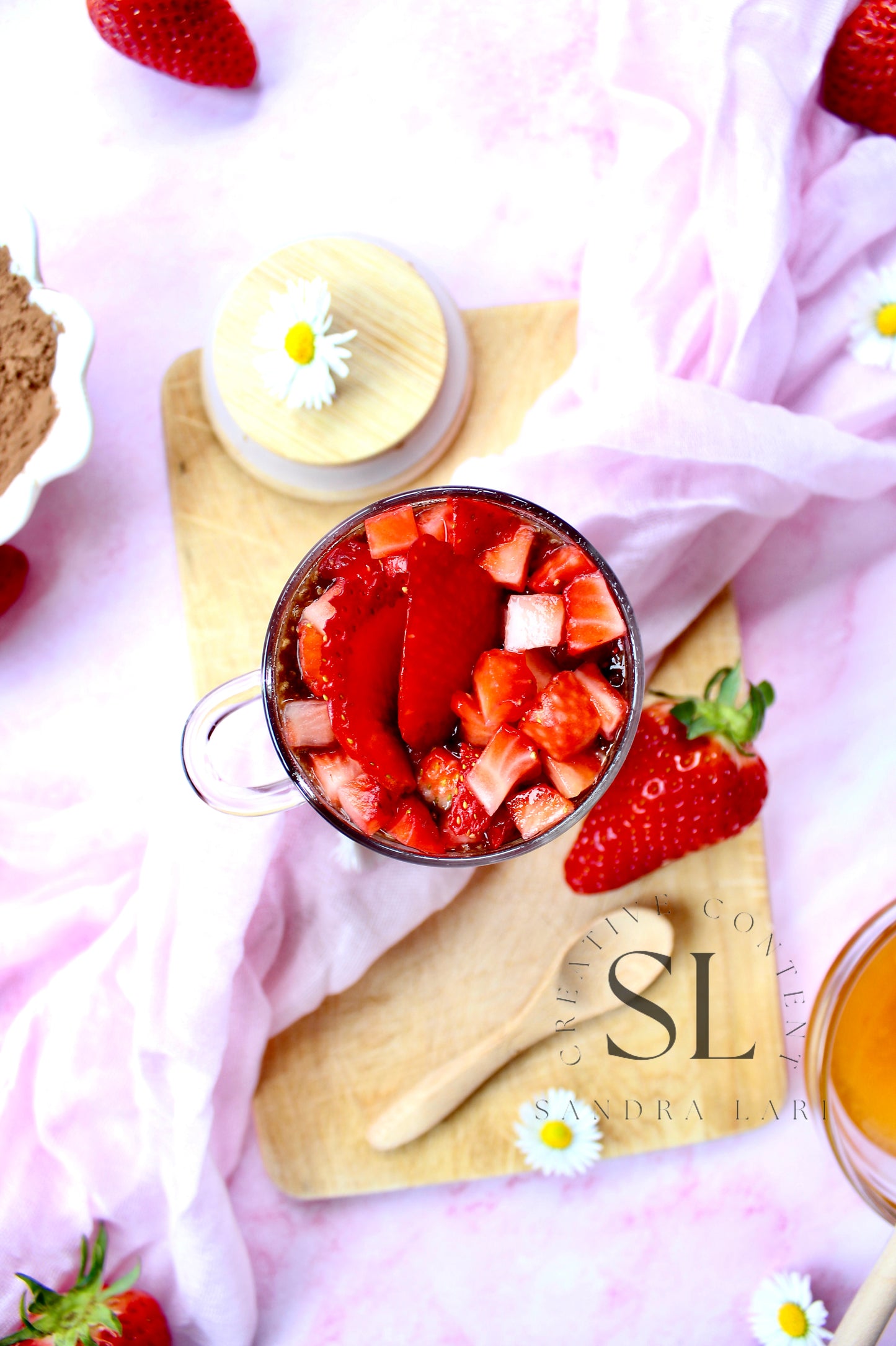 Raw Strawberry & Carob Chia Pudding - Set 2 of 3