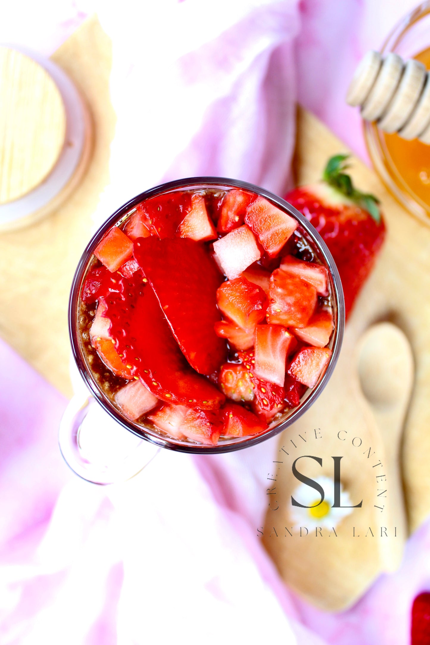 Raw Strawberry & Carob Chia Pudding - Set 2 of 3