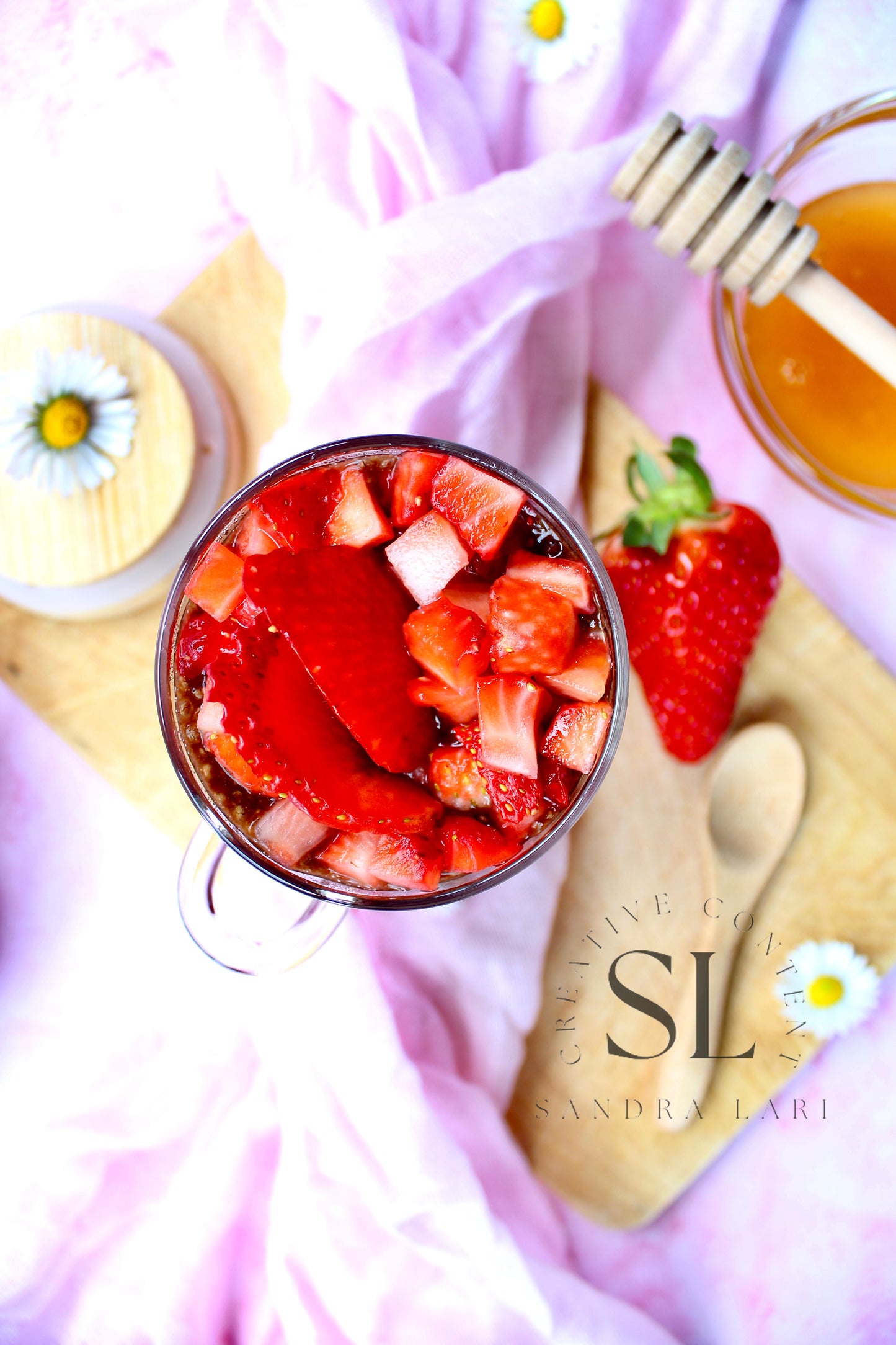 Raw Strawberry & Carob Chia Pudding - Set 2 of 3