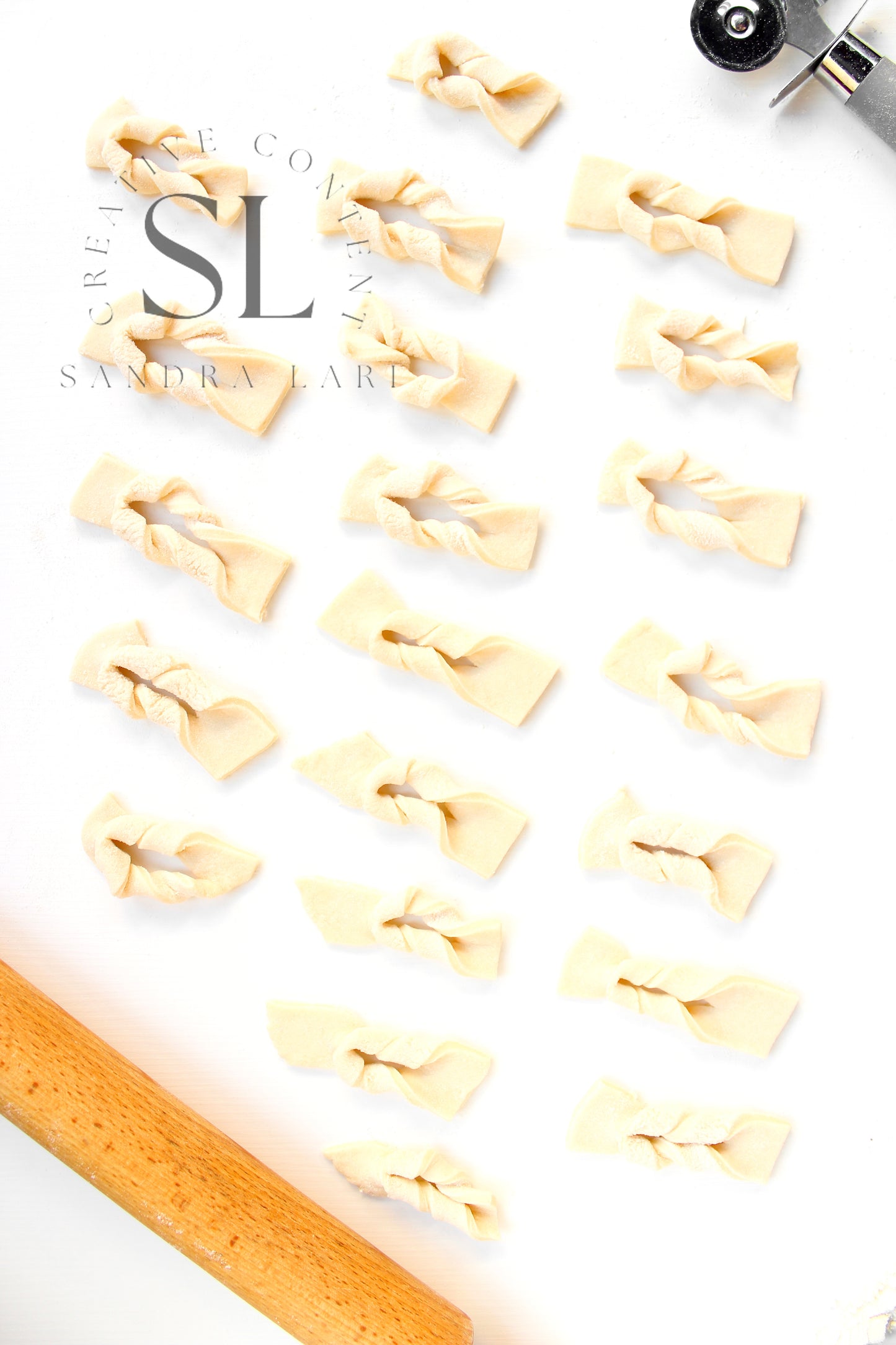 Eggless Brushwood on Kefir - Set 1 of 2