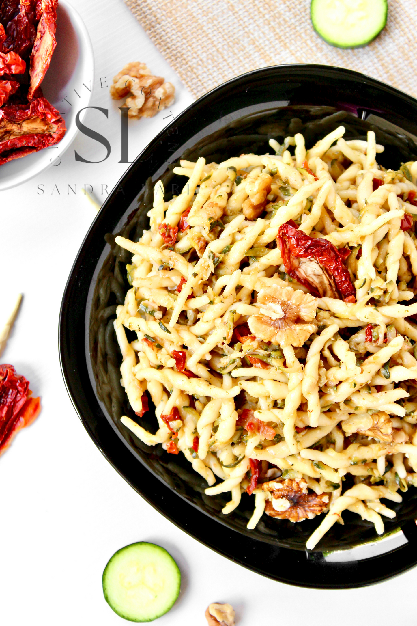 Vegan Pasta with Zucchine, Dry Tomatoes and Walnuts - Set 2 of 3