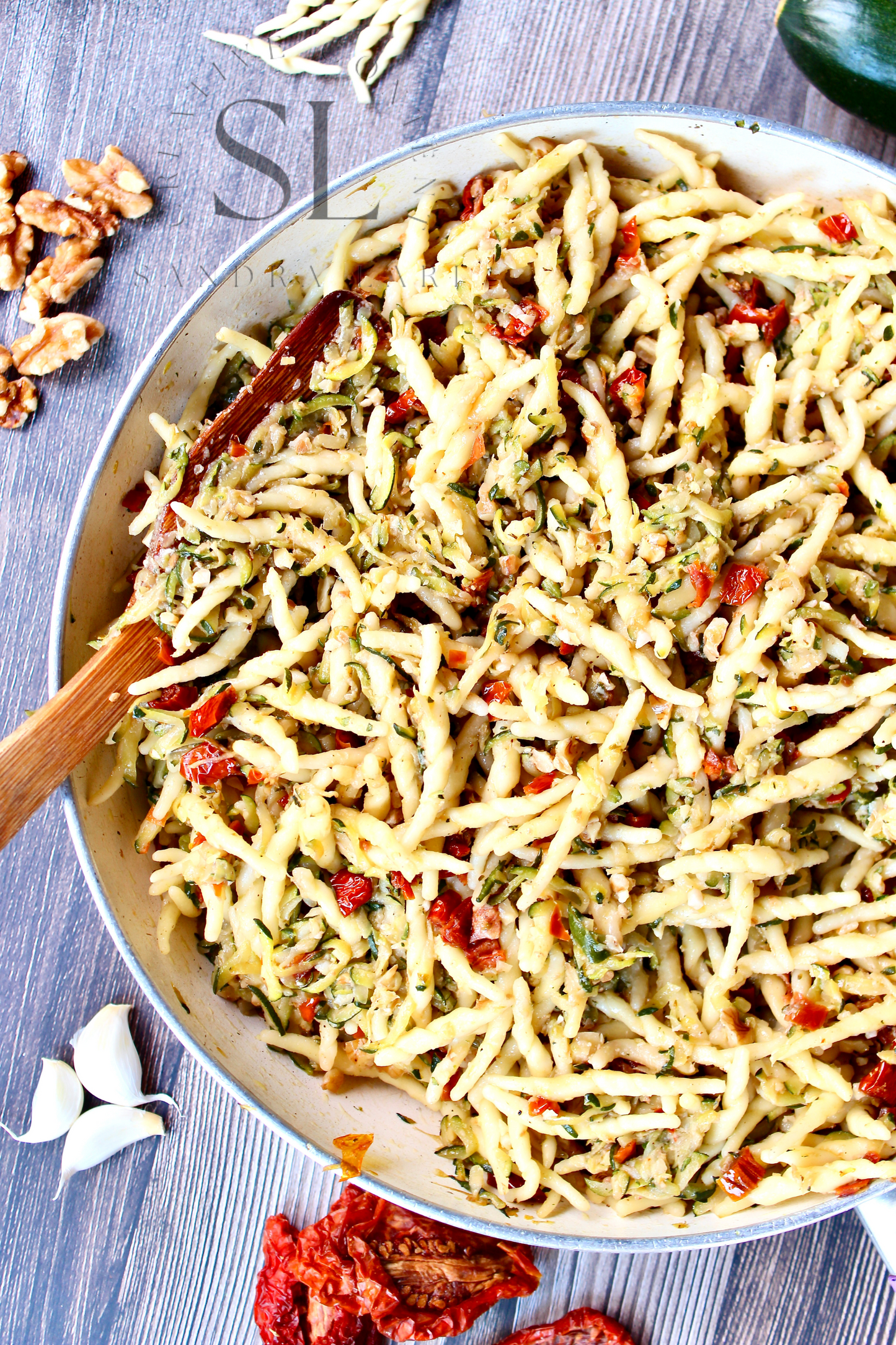 Vegan Pasta with Zucchini, Dry Tomatoes and Walnuts - Set 3 of 3