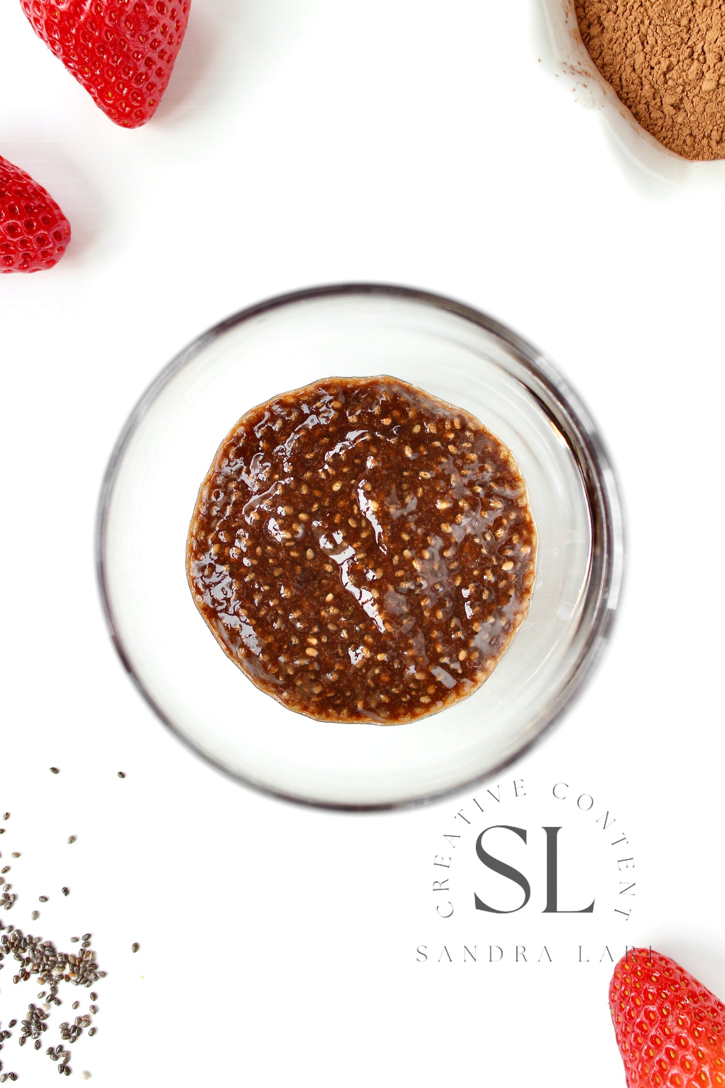 Raw Strawberry & Carob Chia Pudding - Set 3 of 3