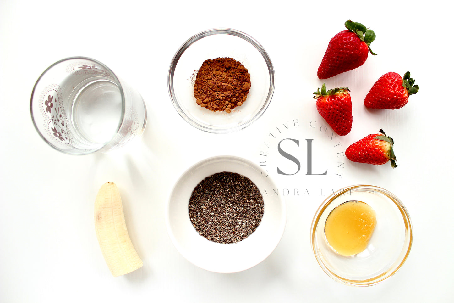 Raw Strawberry & Carob Chia Pudding - Set 2 of 3