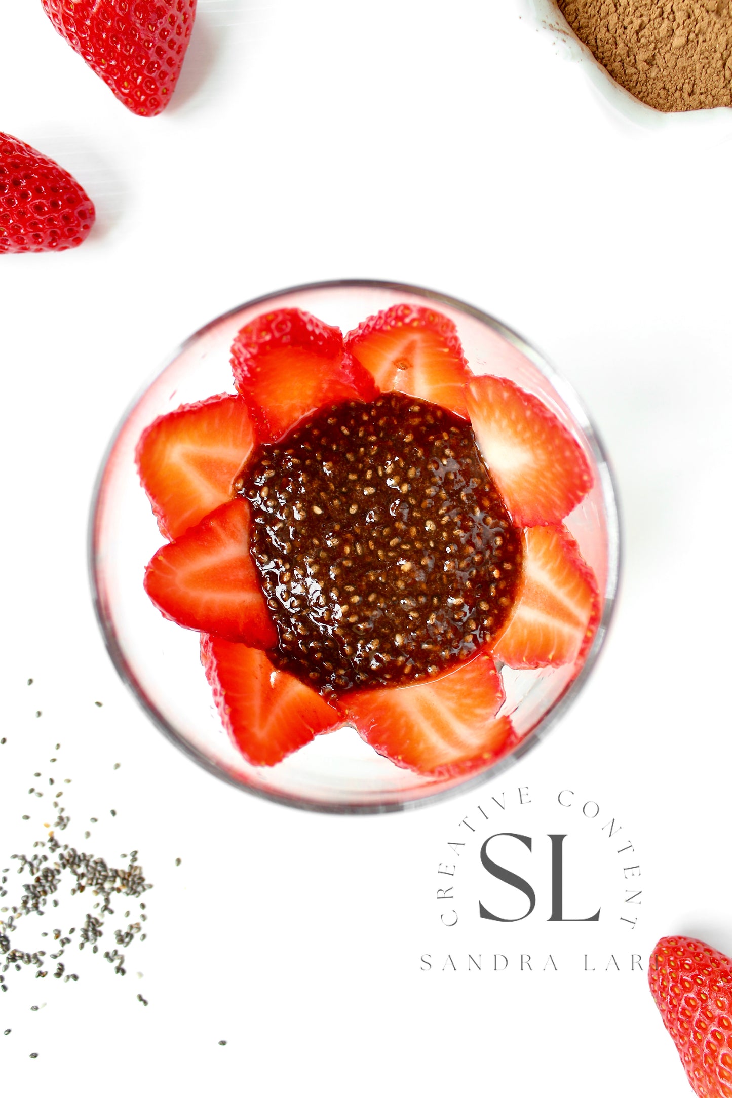 Raw Strawberry & Carob Chia Pudding - Set 2 of 3