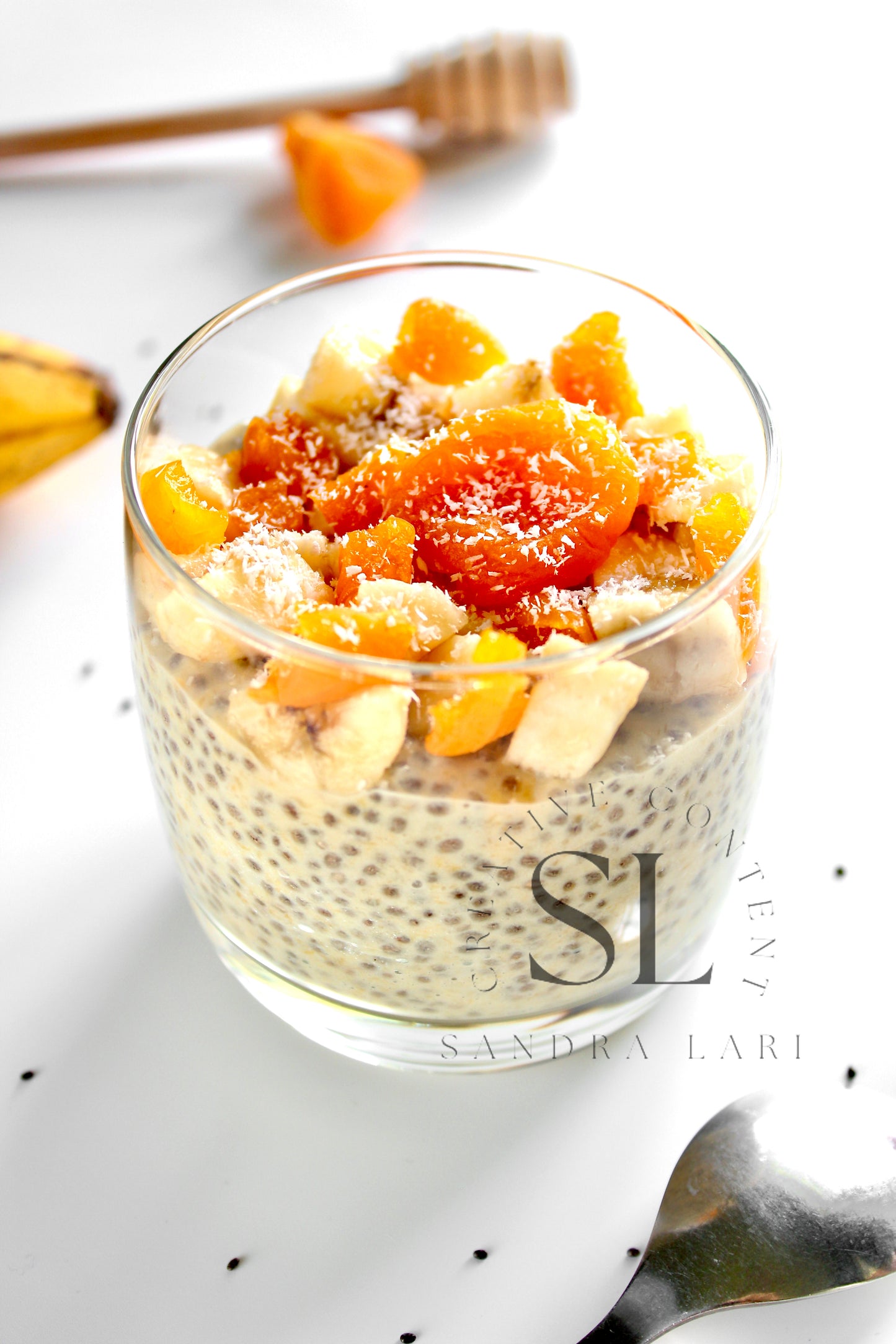 Dried Apricot Chia Pudding - Set 3 of 3