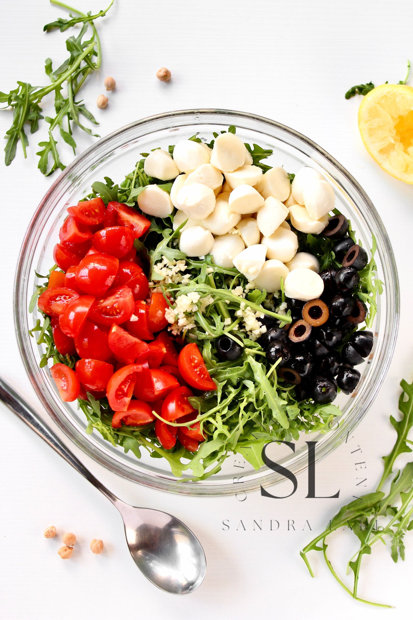 Caprese Arugula Salad with Roasted Chickpeas - Set 2 of 4