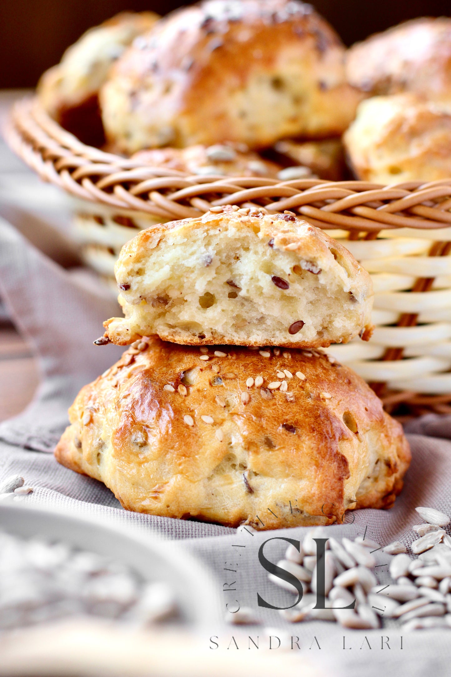 Rustic No Yeast Bread Mini Rolls - Set 3 of 4