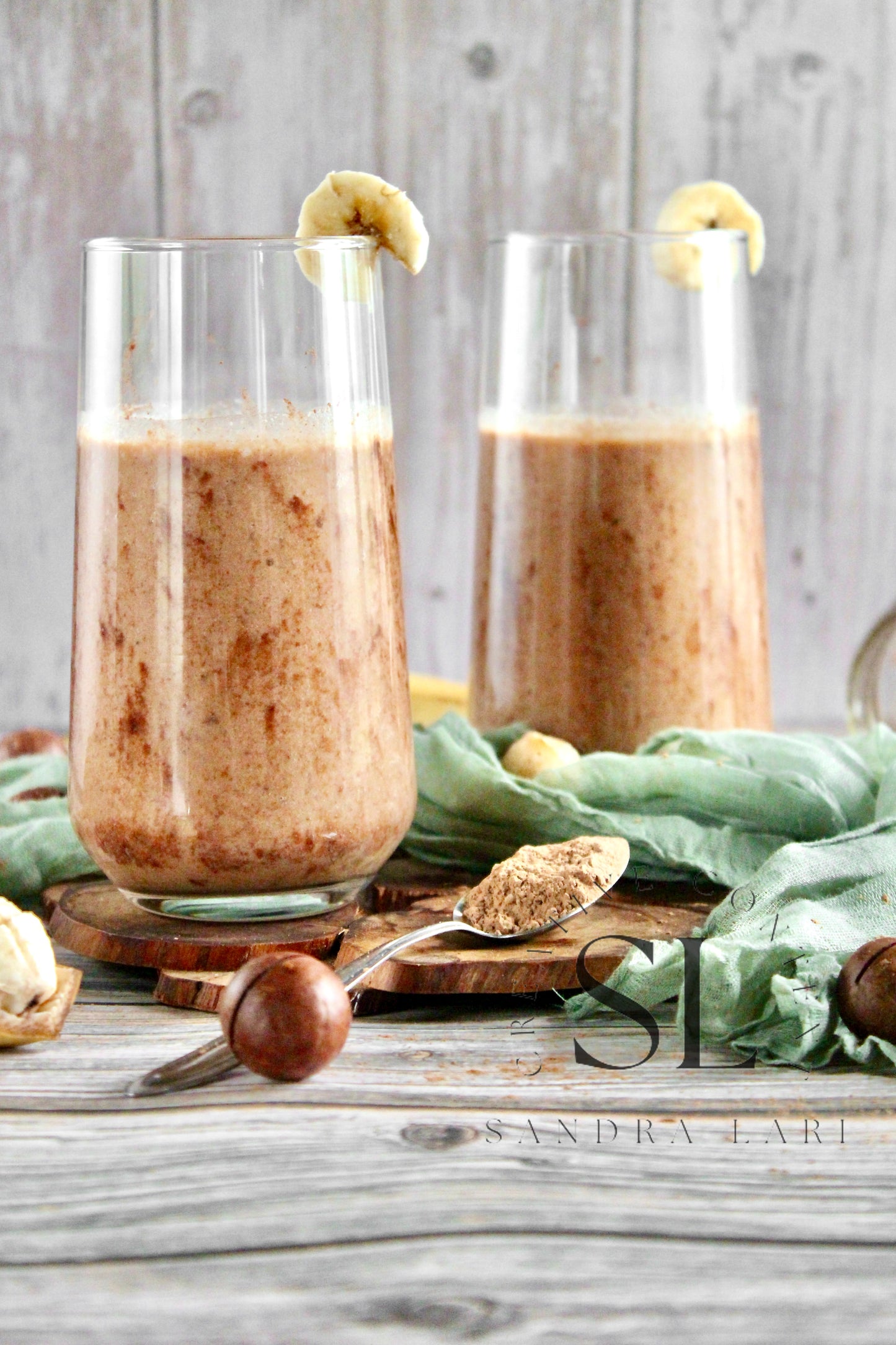 Luxury Raw Carob Smoothie - Set 4 of 4