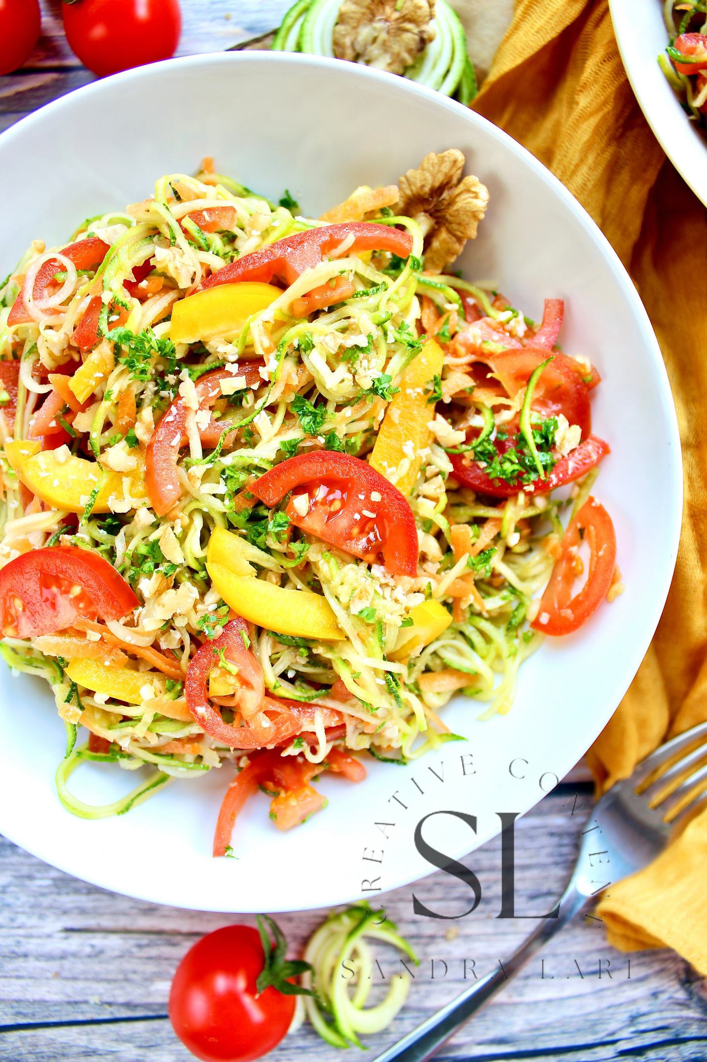 Raw Zucchini Spaghetti Salad - Set 1 of 3