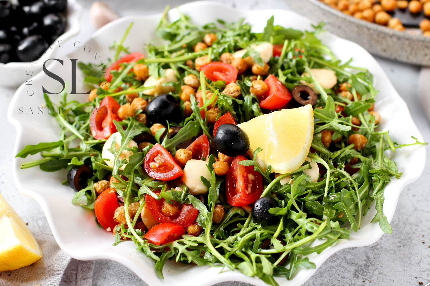 Caprese Arugula Salad with Roasted Chickpeas - Set 4 of 4