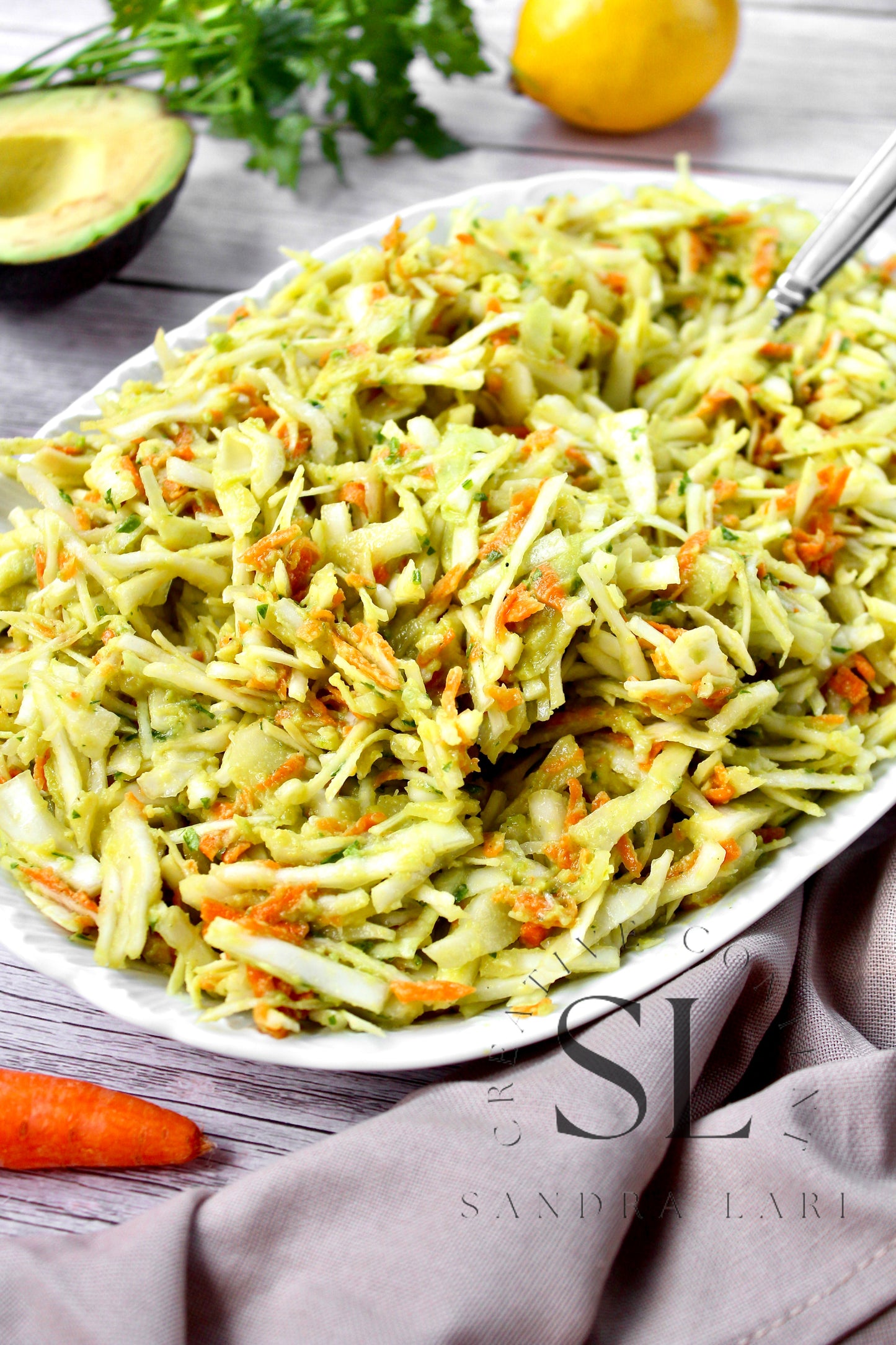 Creamy Avocado & Garlic Coleslaw - Set 1 of 4