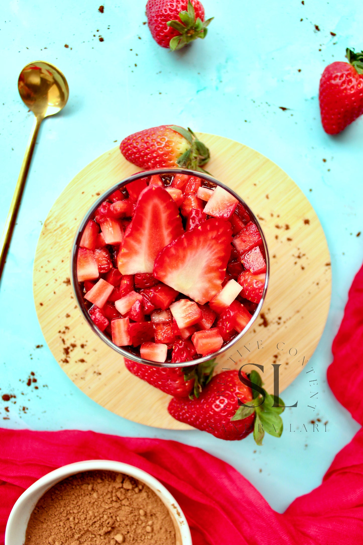 Raw Strawberry & Carob Chia Pudding - Set 1 of 3
