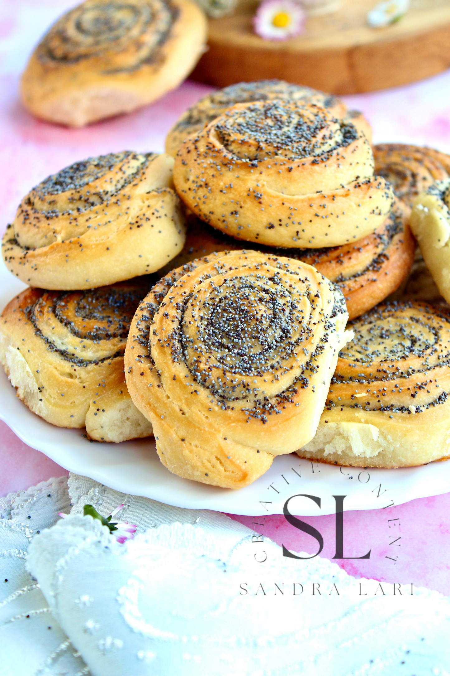 Poppy Seed Rolls with Mother Yeast - Set 2 of 3