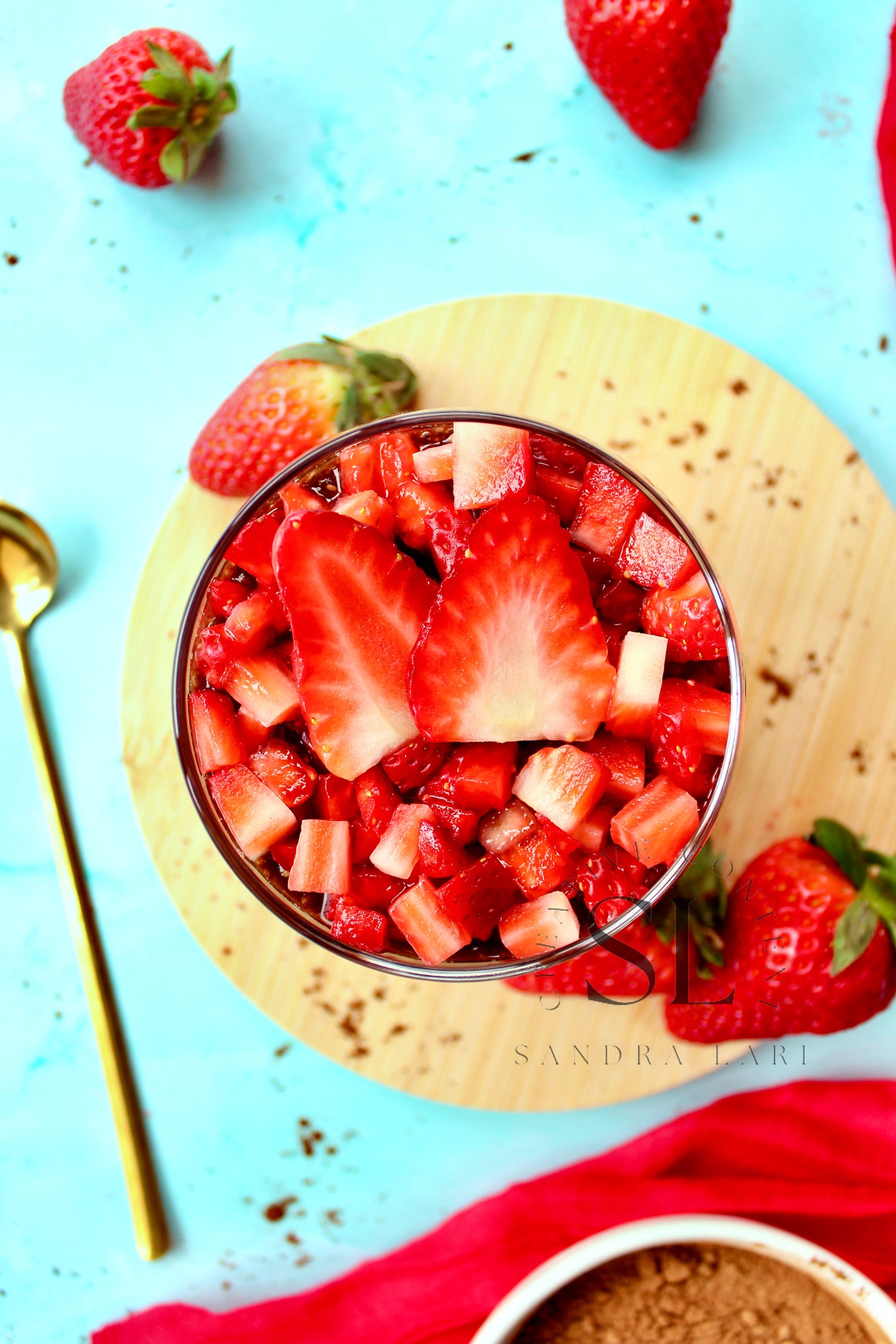 Raw Strawberry & Carob Chia Pudding - Set 1 of 3
