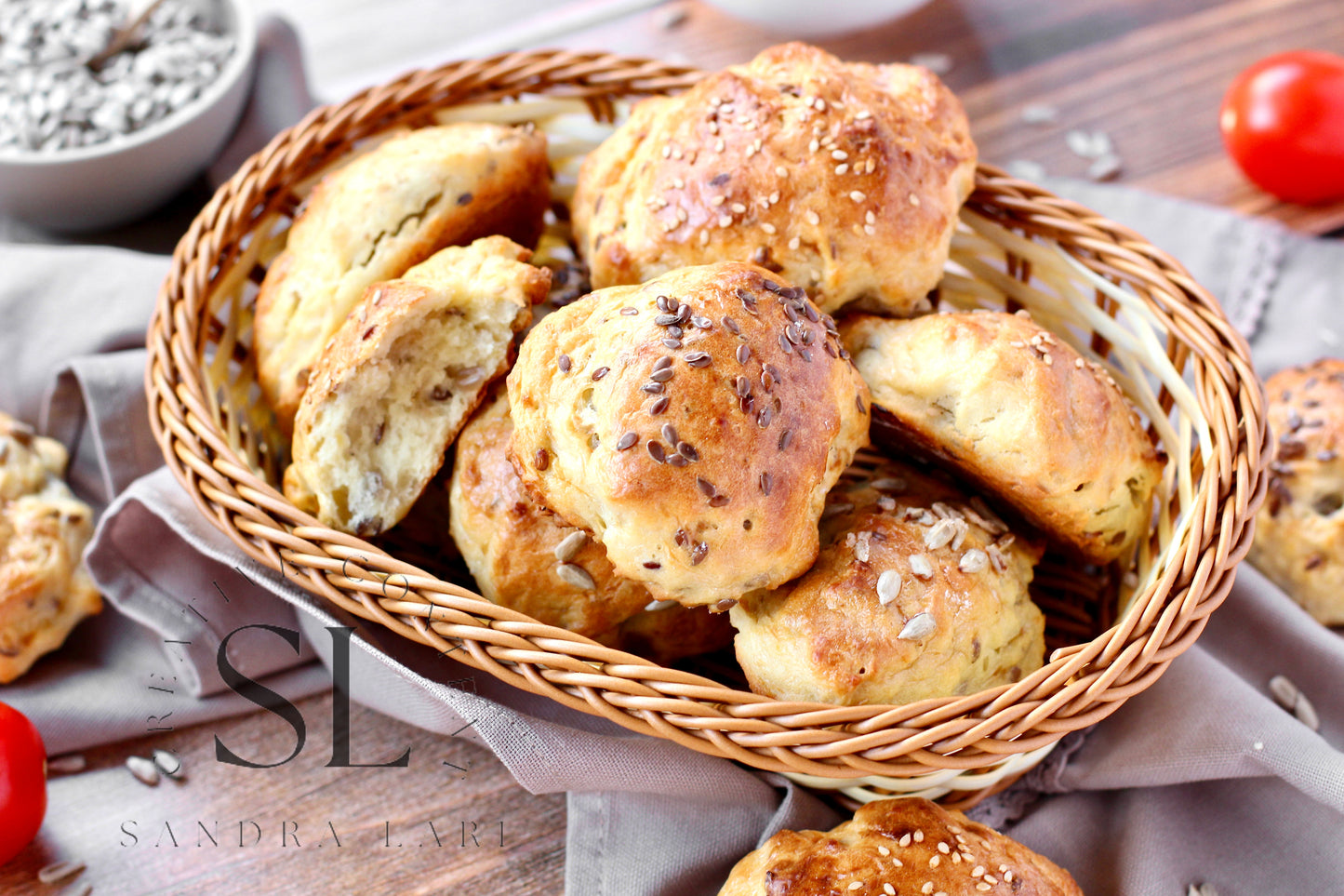 Rustic No Yeast Bread Mini Rolls - Set 3 of 4