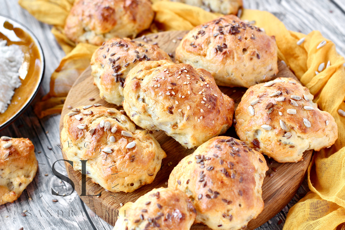 Rustic No Yeast Bread Mini Rolls - Set 4 of 4
