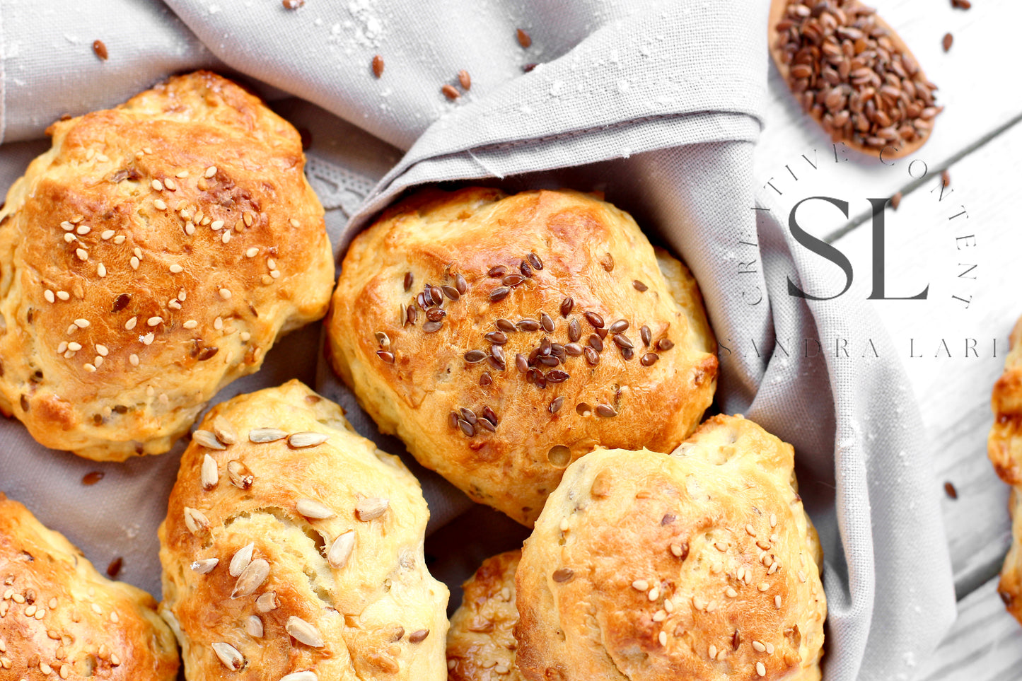 Rustic No Yeast Bread Mini Rolls - Set 1 of 4