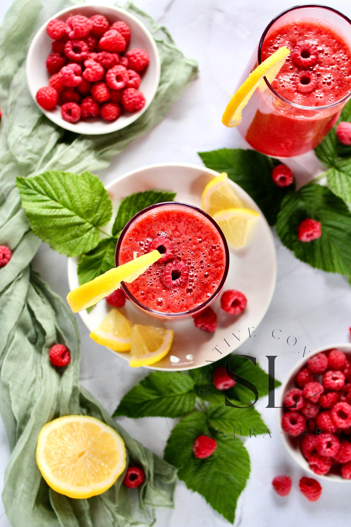 Raw Vegan Raspberry-Lemon Smoothie  - Set 4 of 4