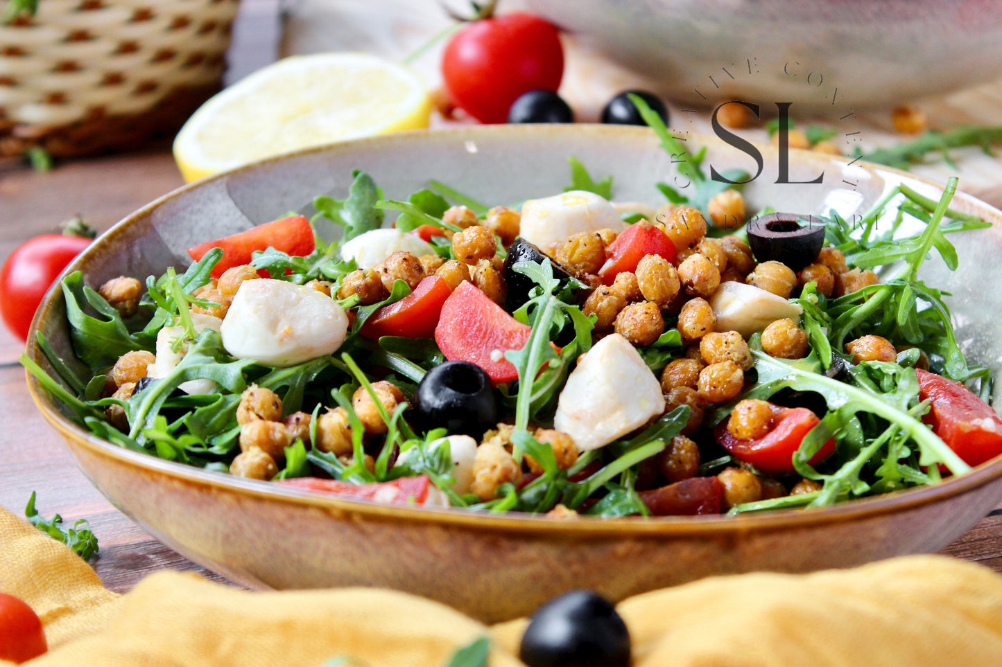 Caprese Arugula Salad with Roasted Chickpeas - Set 2 of 4