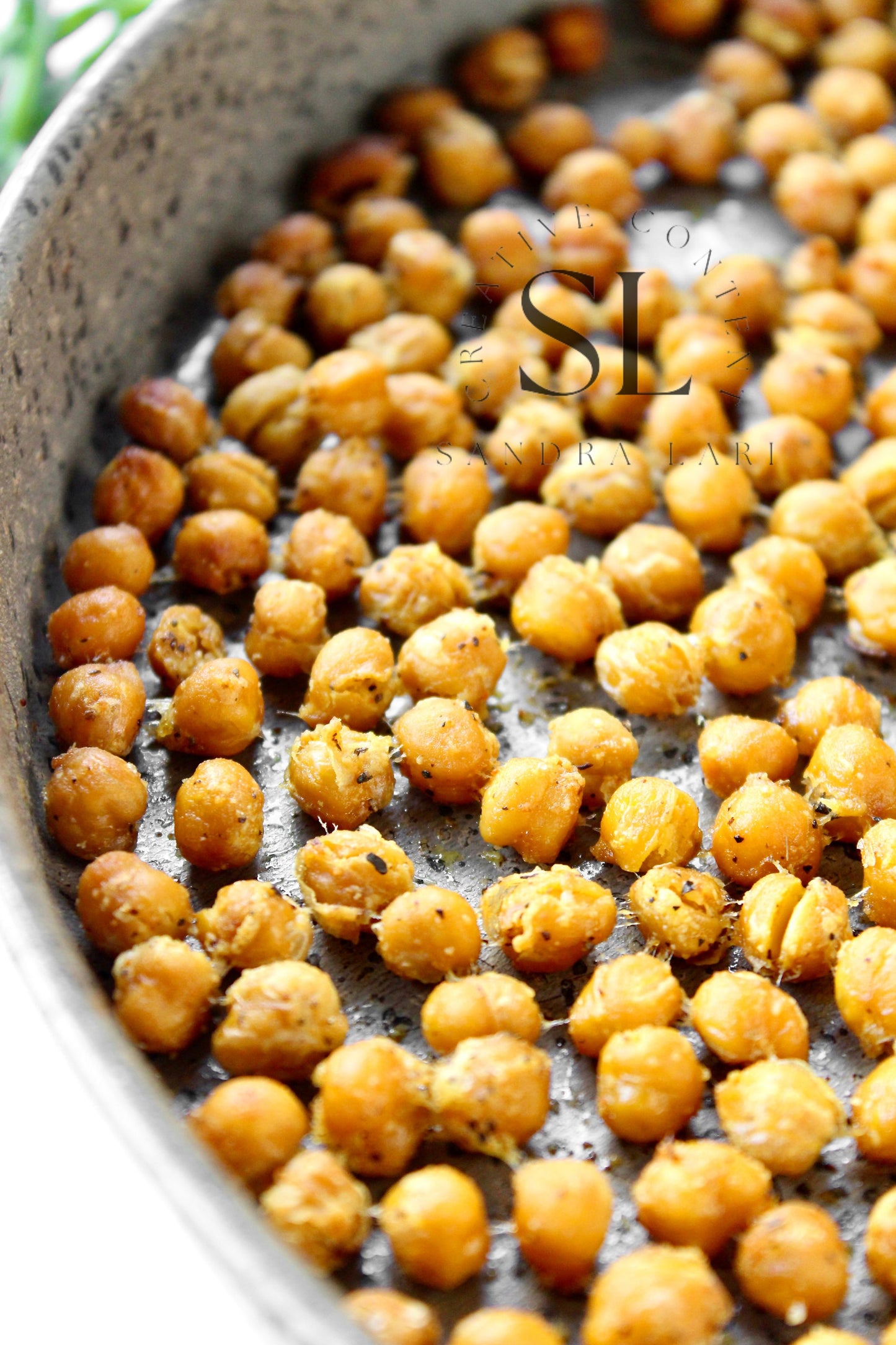 Caprese Arugula Salad with Roasted Chickpeas - Set 4 of 4