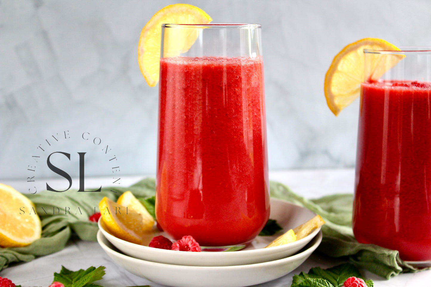 Raw Vegan Raspberry-Lemon Smoothie  - Set 4 of 4