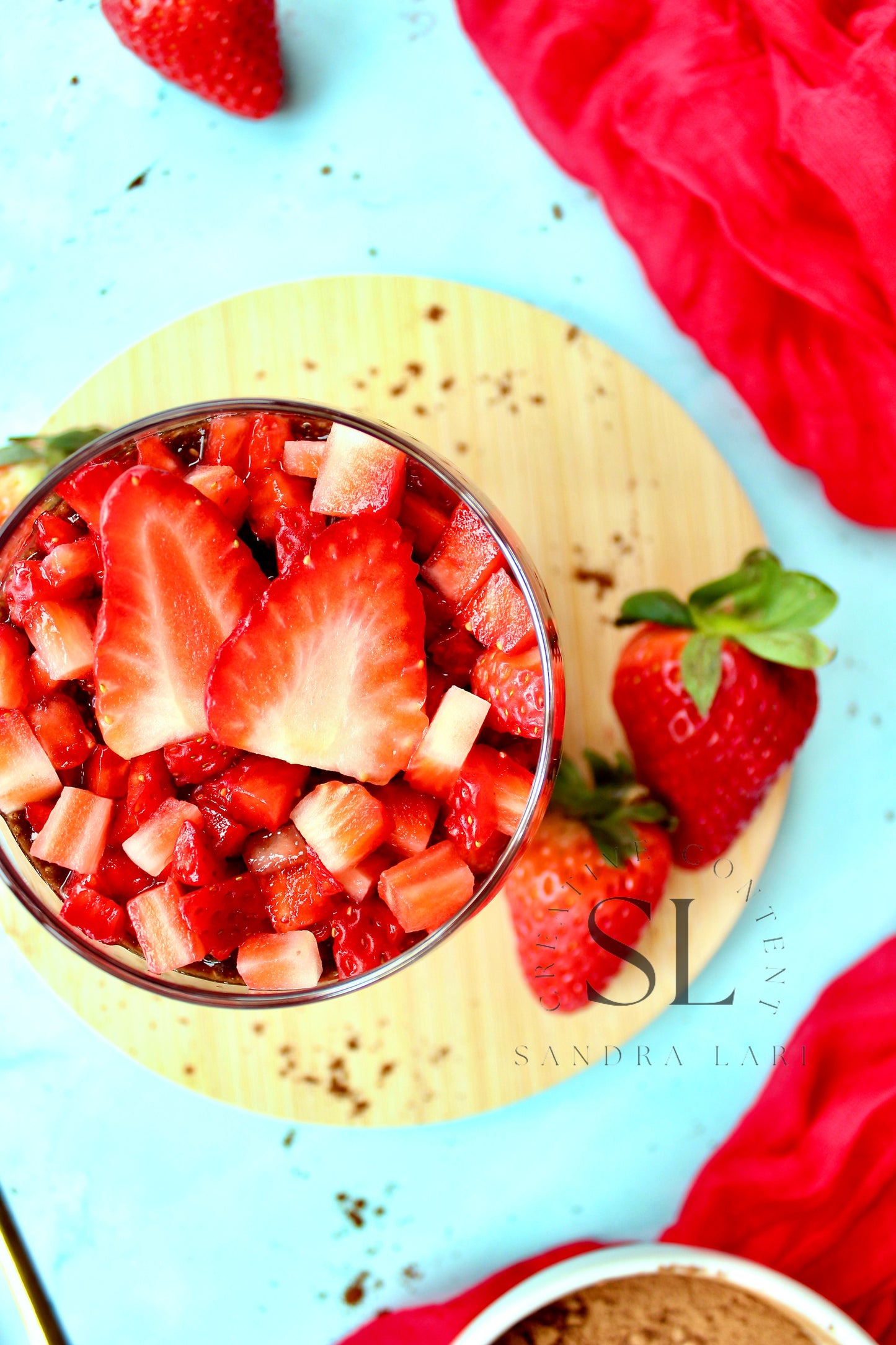 Raw Strawberry & Carob Chia Pudding - Set 1 of 3