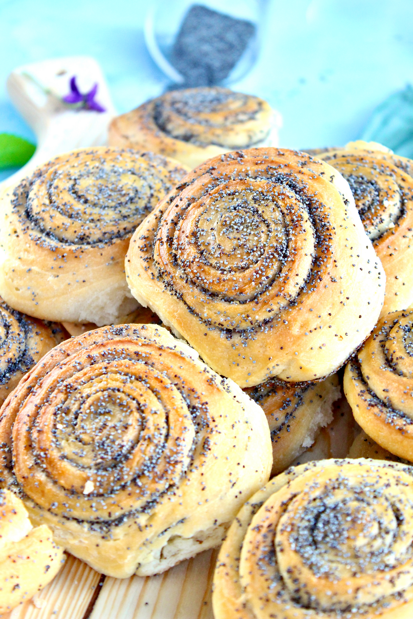 Poppy Seed Rolls with Mother Yeast - Set 1 of 3
