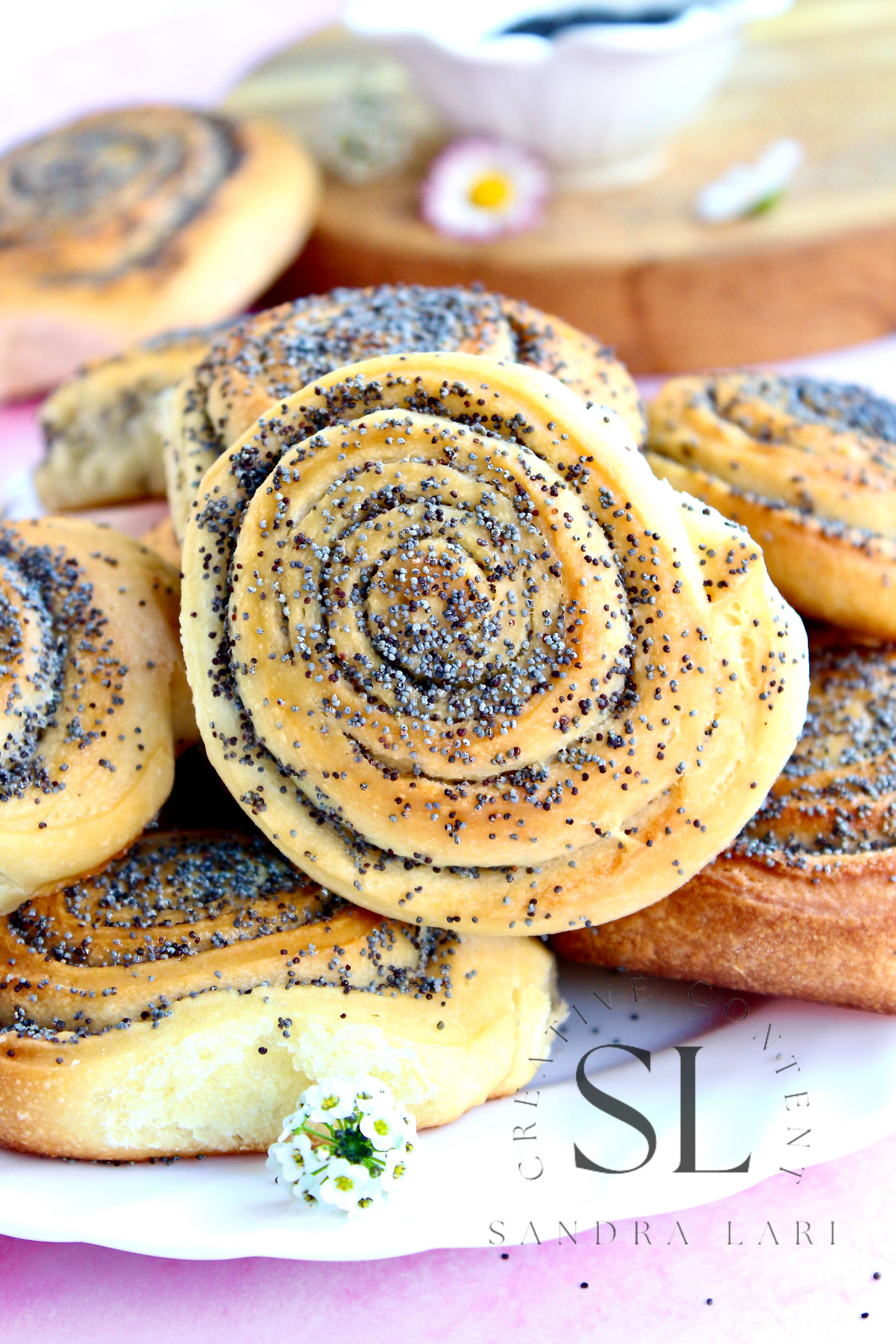 Poppy Seed Rolls with Mother Yeast - Set 2 of 3