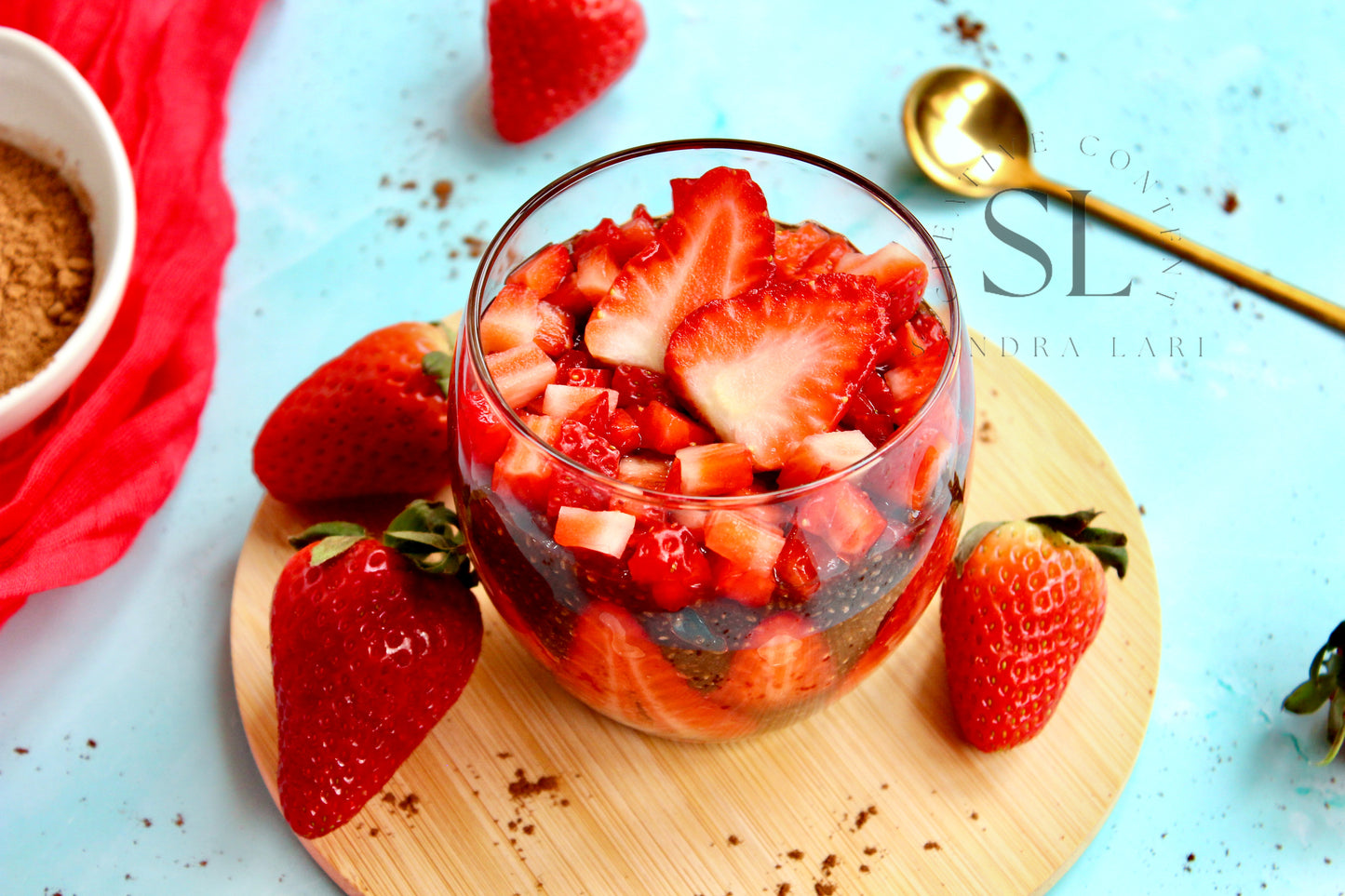 Raw Strawberry & Carob Chia Pudding - Set 1 of 3