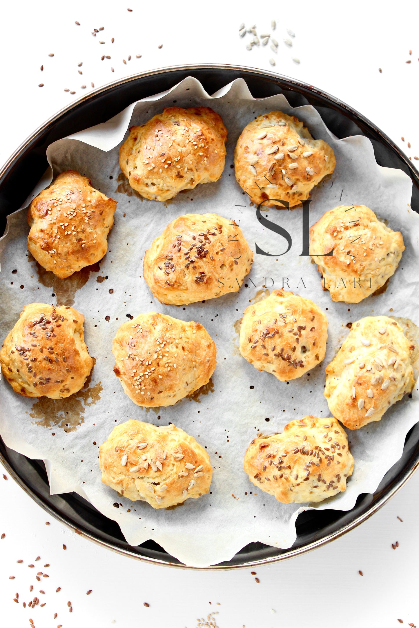 Rustic No Yeast Bread Mini Rolls - Set 3 of 4