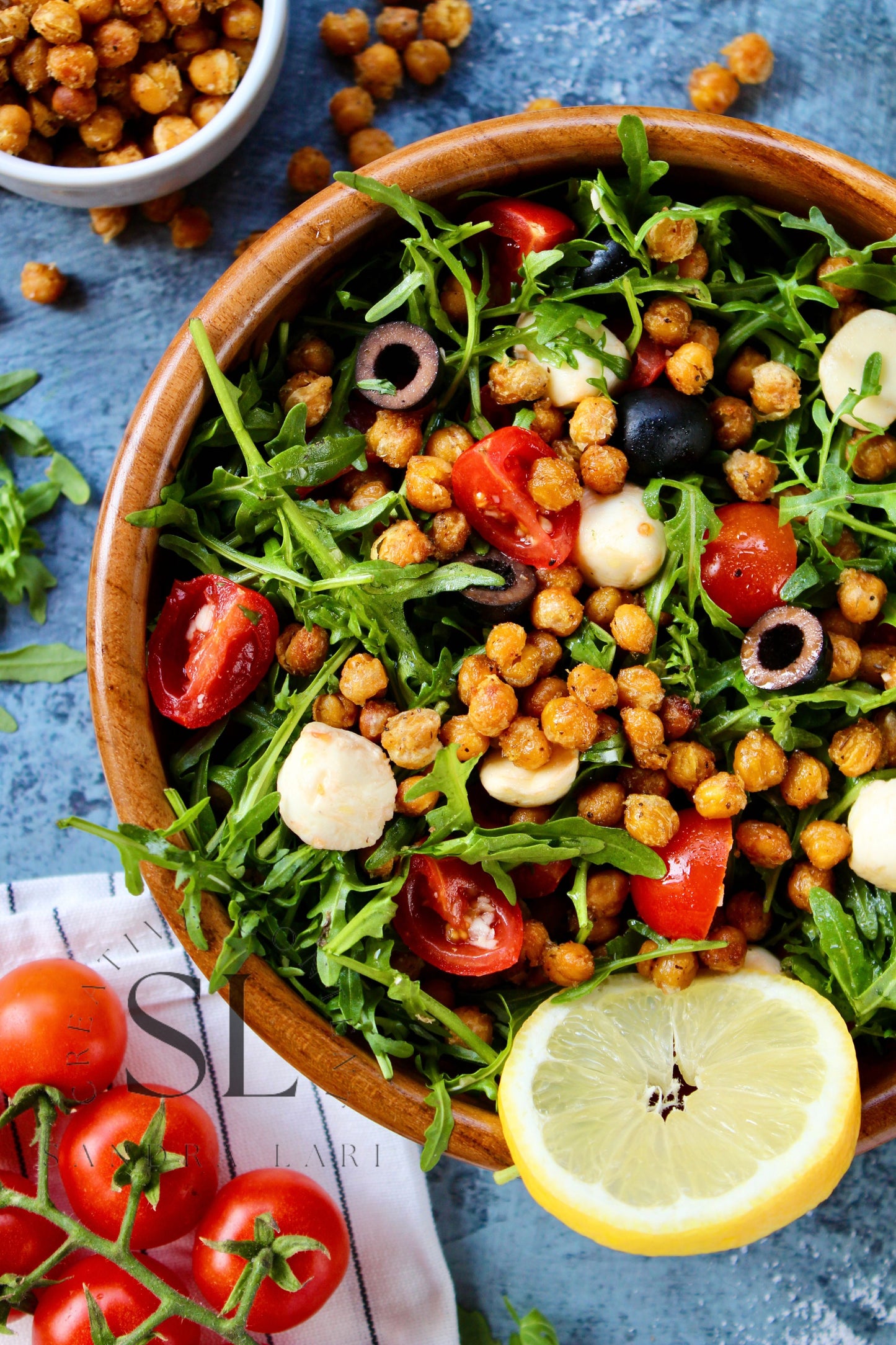 Caprese Arugula Salad with Roasted Chickpeas - Set 3 of 4