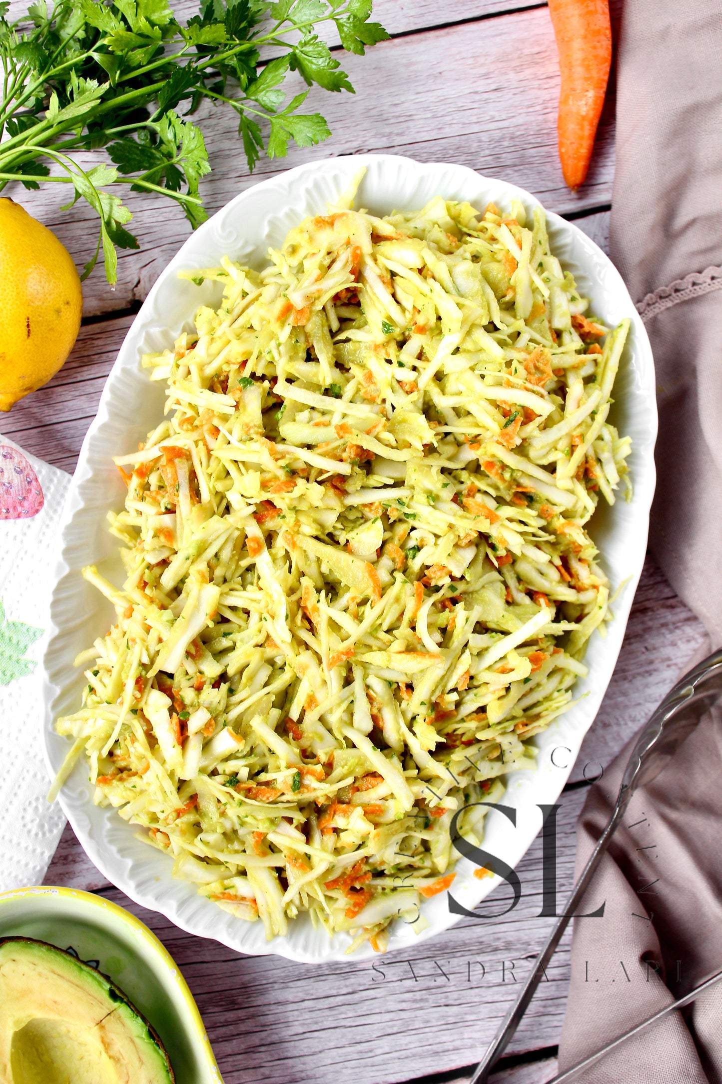 Creamy Avocado & Garlic Coleslaw - Set 1 of 4