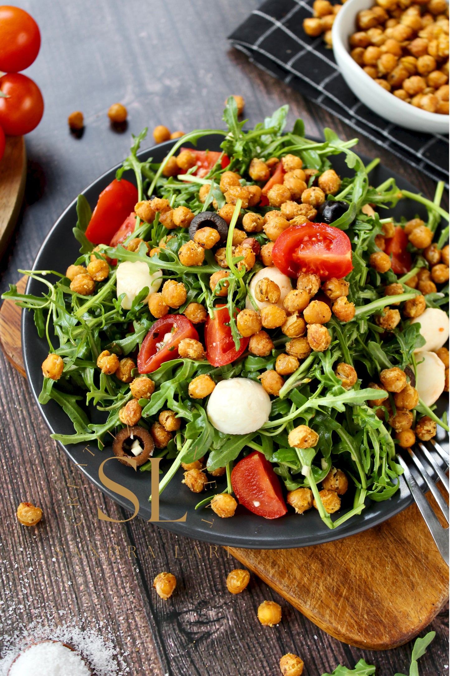 Caprese Arugula Salad with Roasted Chickpeas - Set 1 of 4