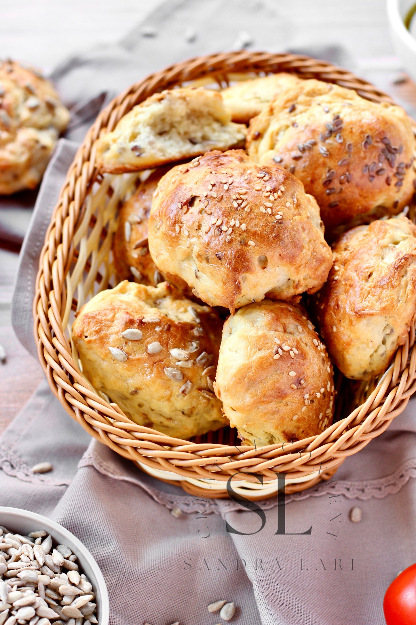 Rustic No Yeast Bread Mini Rolls - Set 3 of 4