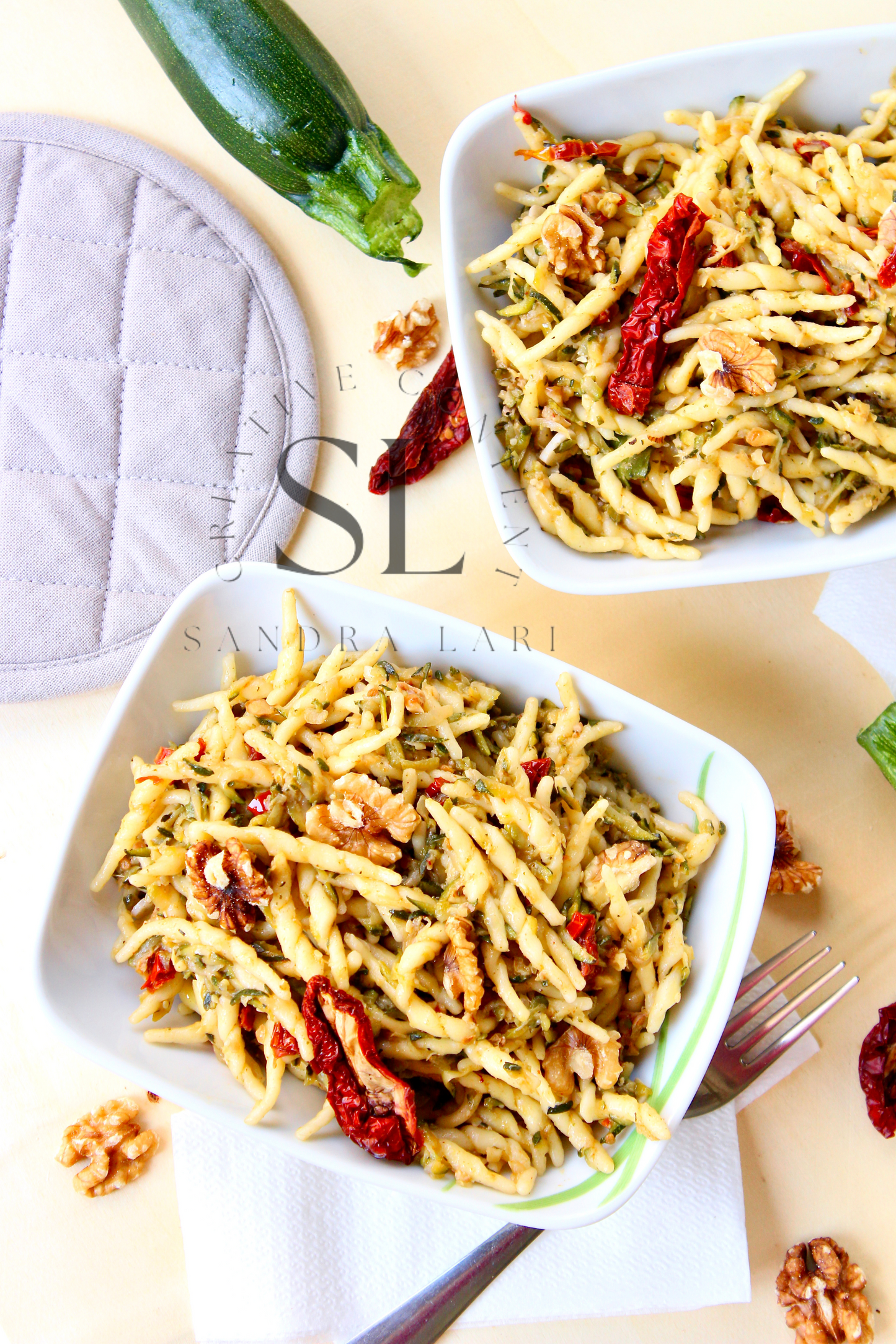 Vegan Pasta with Zucchine, Dry Tomatoes and Walnuts - Set 1 of 3