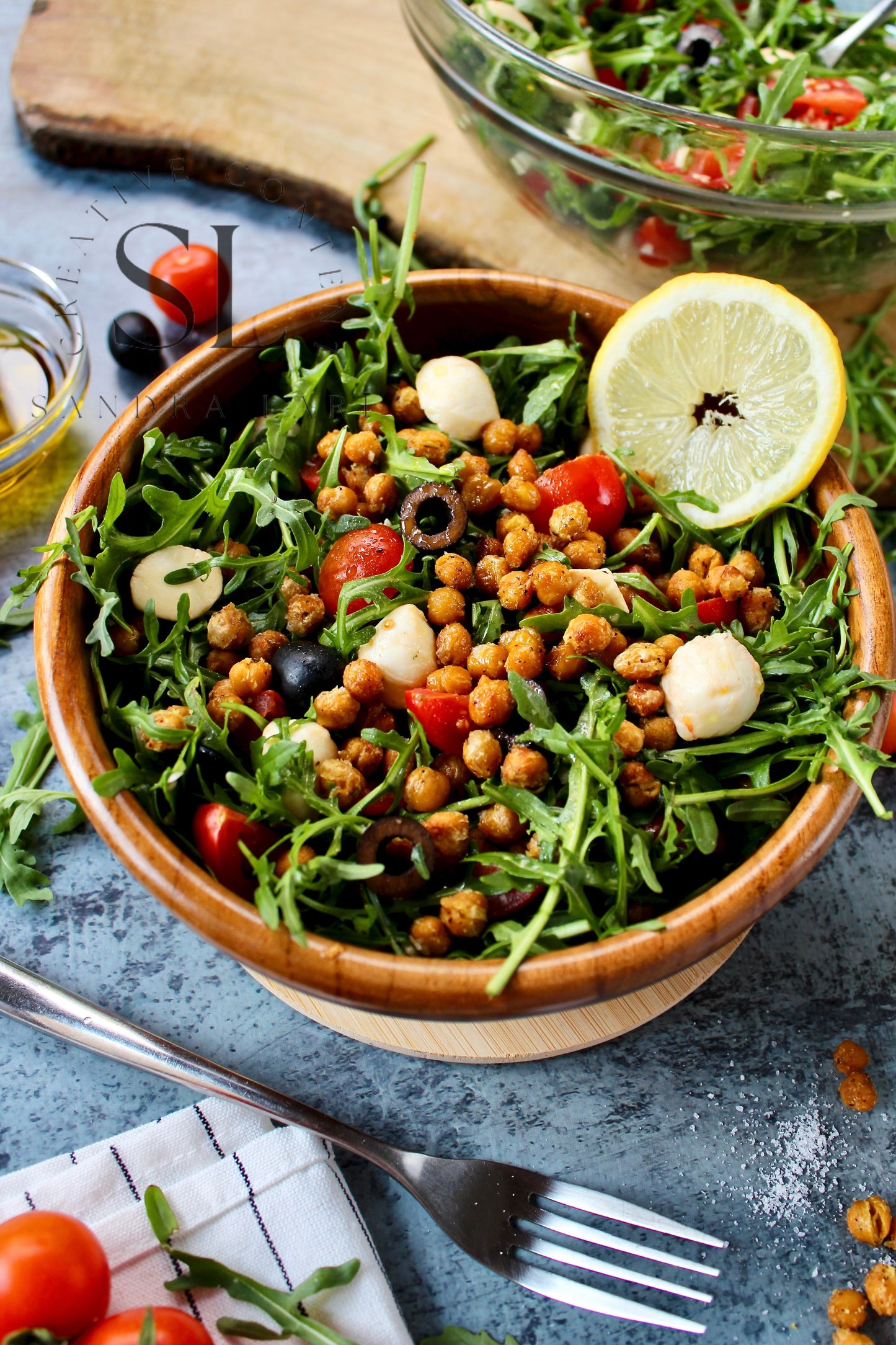 Caprese Arugula Salad with Roasted Chickpeas - Set 3 of 4