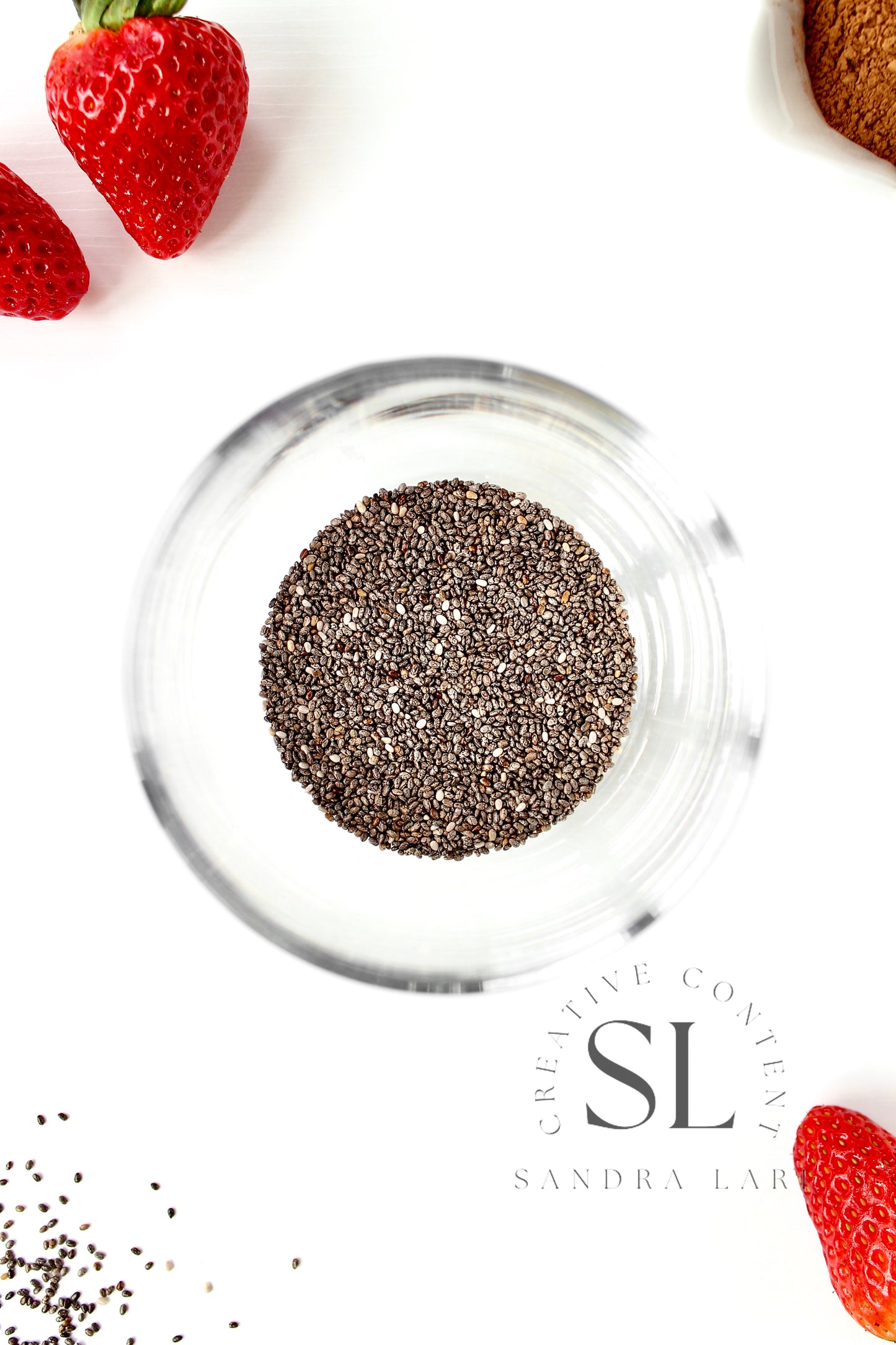 Raw Strawberry & Carob Chia Pudding - Set 2 of 3