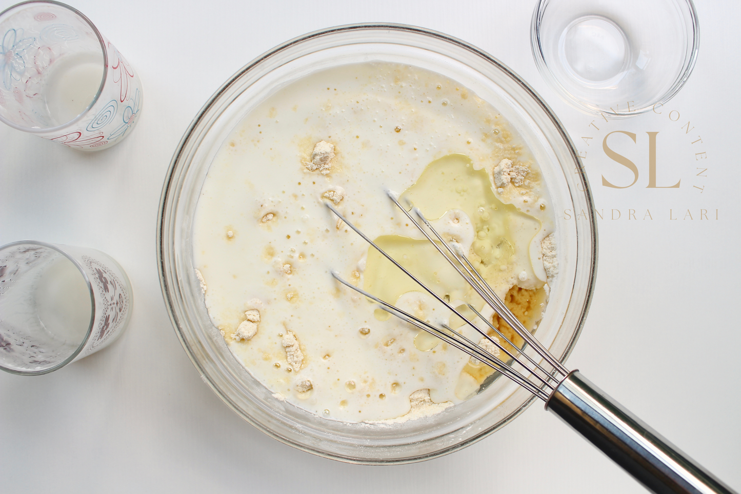 Healthy Eggless Semolina Cake Set 1 of 2