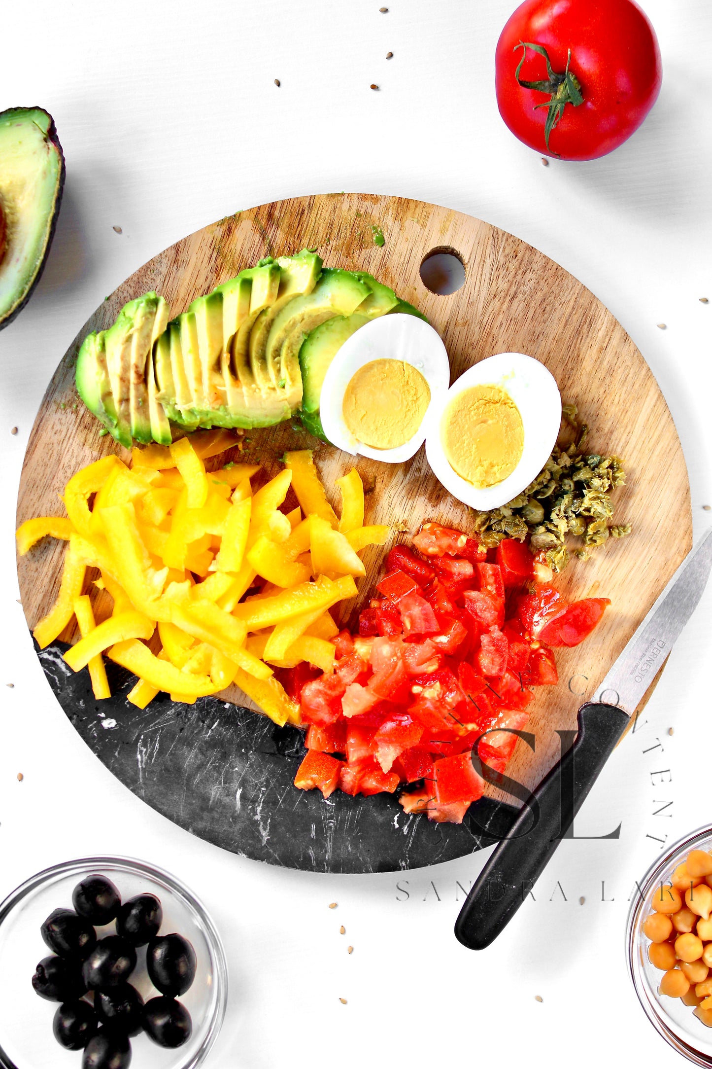 Vegetarian Mediterranean Poke Bowl - Exclusive