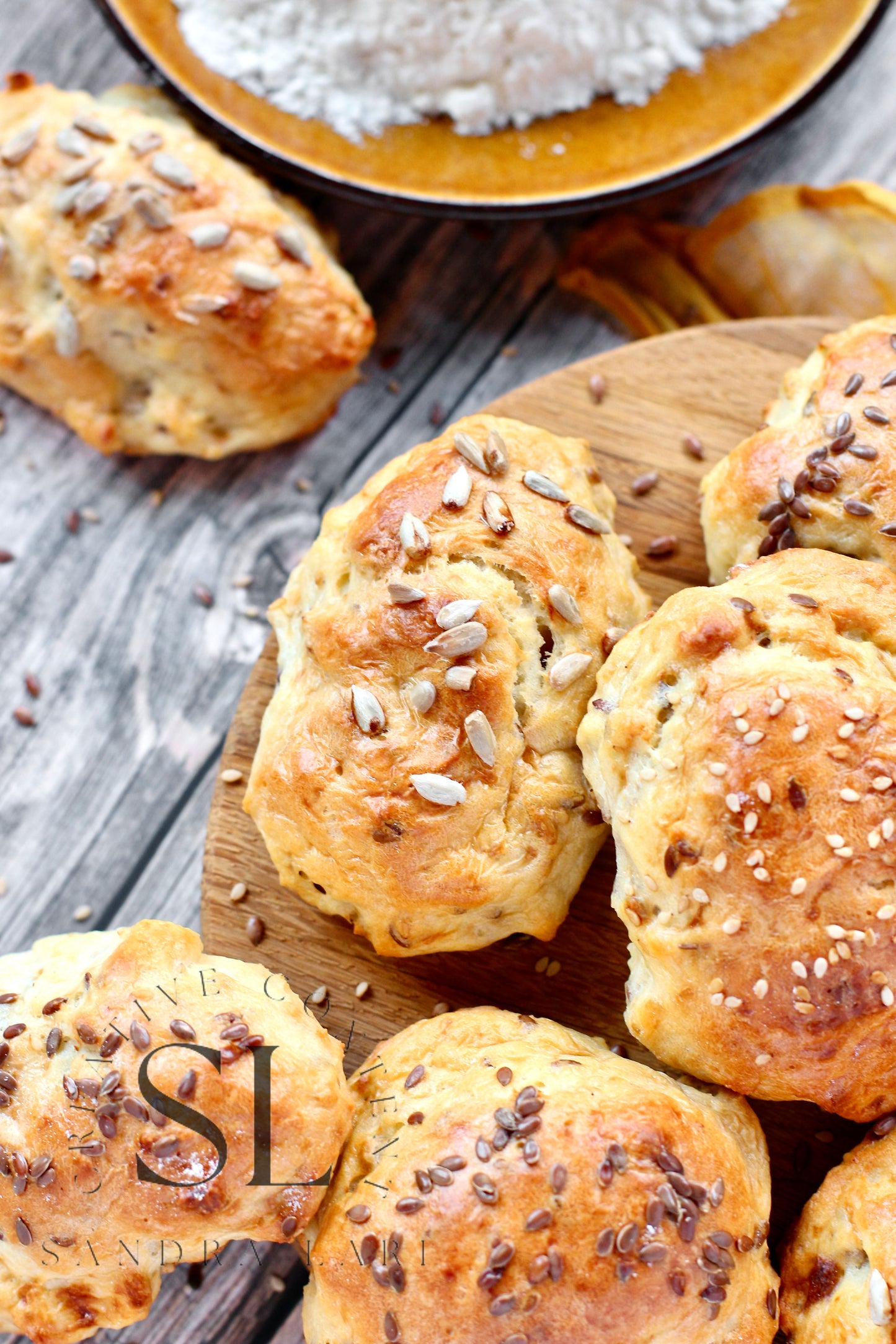 Rustic No Yeast Bread Mini Rolls - Set 4 of 4