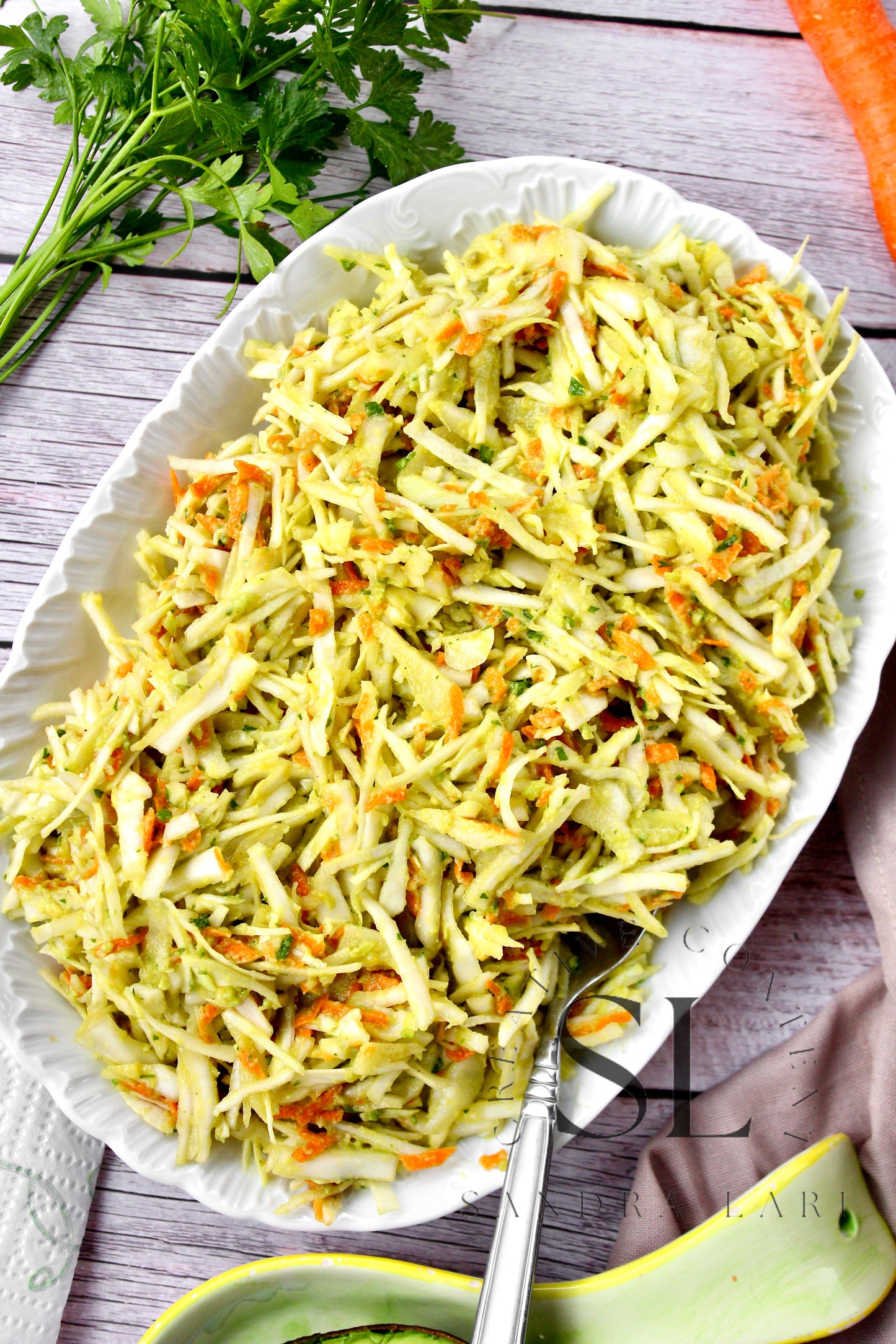 Creamy Avocado & Garlic Coleslaw - Set 1 of 4