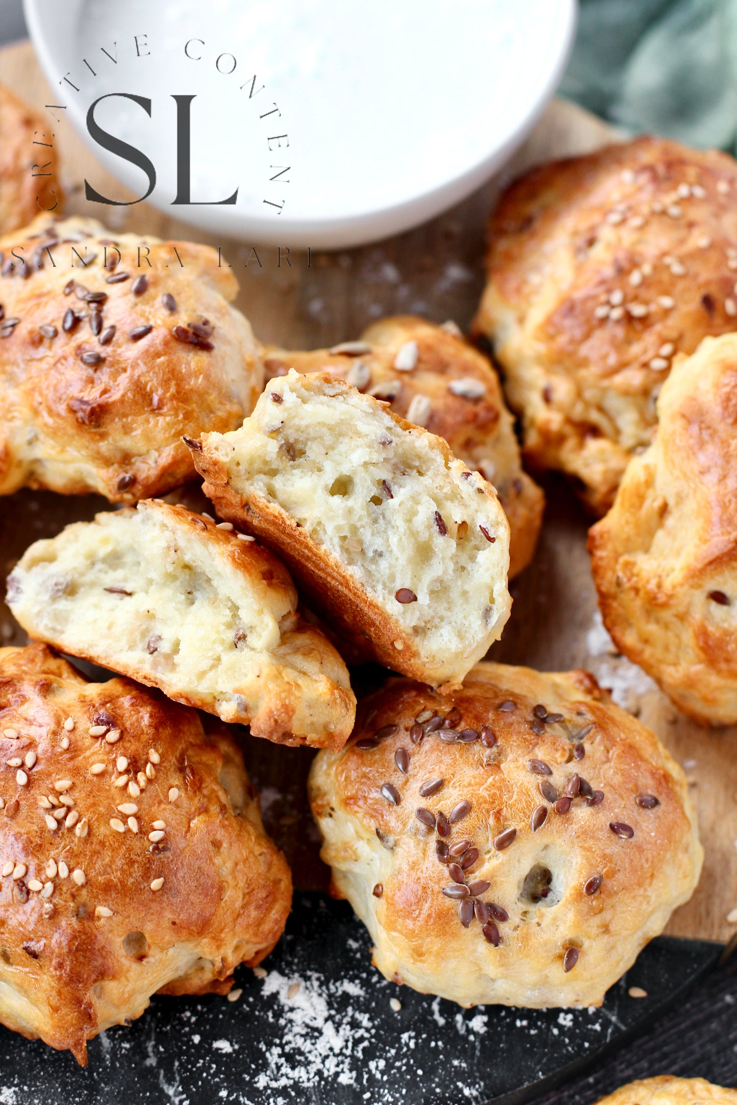Rustic No Yeast Bread Mini Rolls - Set 2 of 4