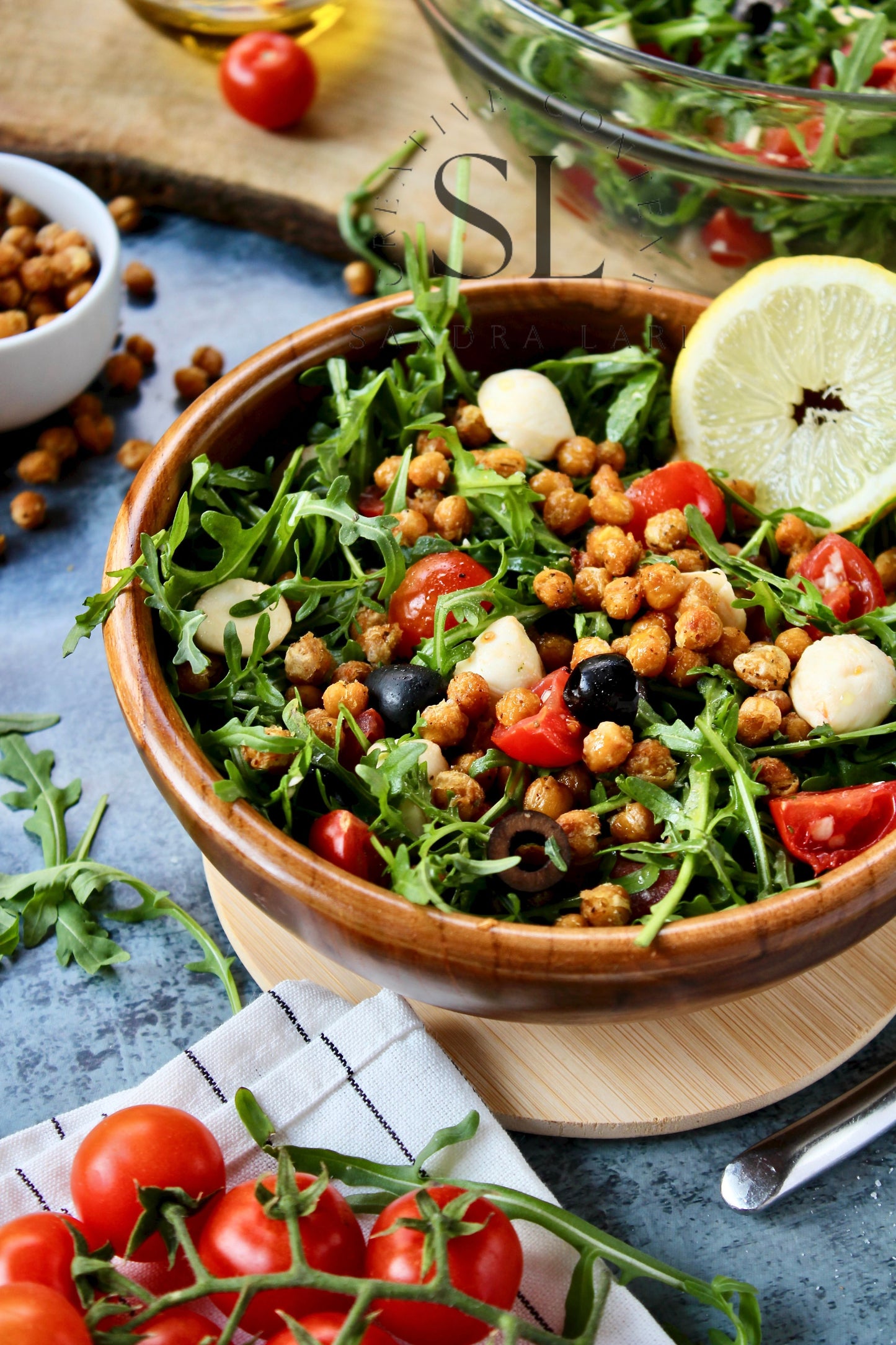 Caprese Arugula Salad with Roasted Chickpeas - Set 3 of 4