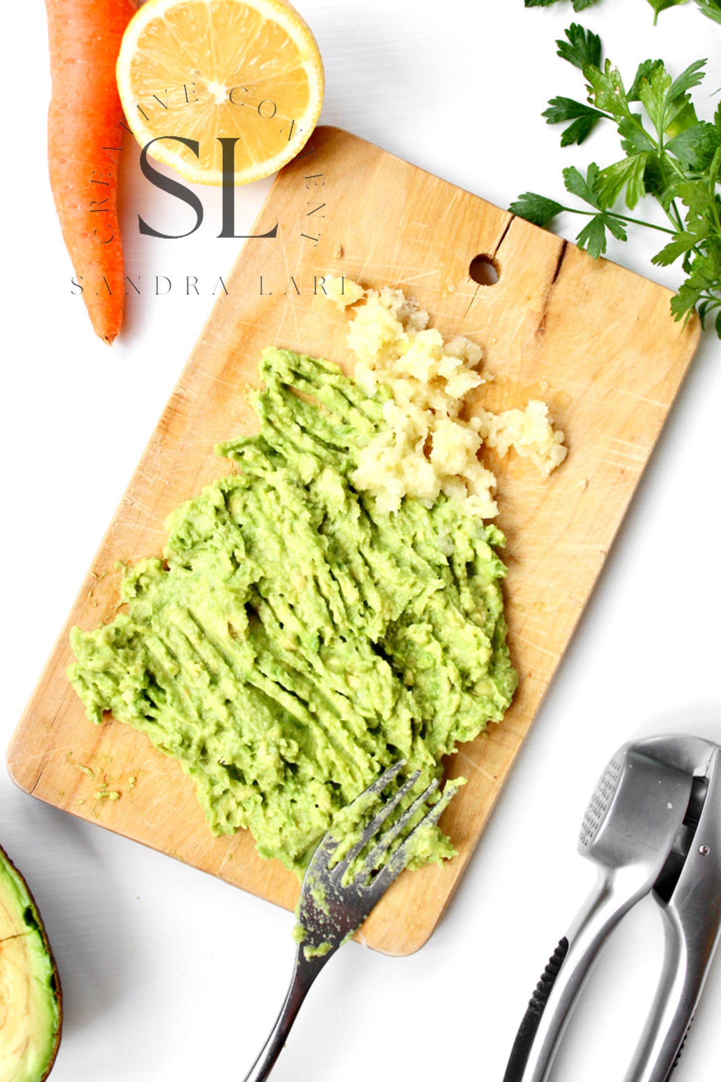 Creamy Avocado & Garlic Cabbage Salad - Exclusive