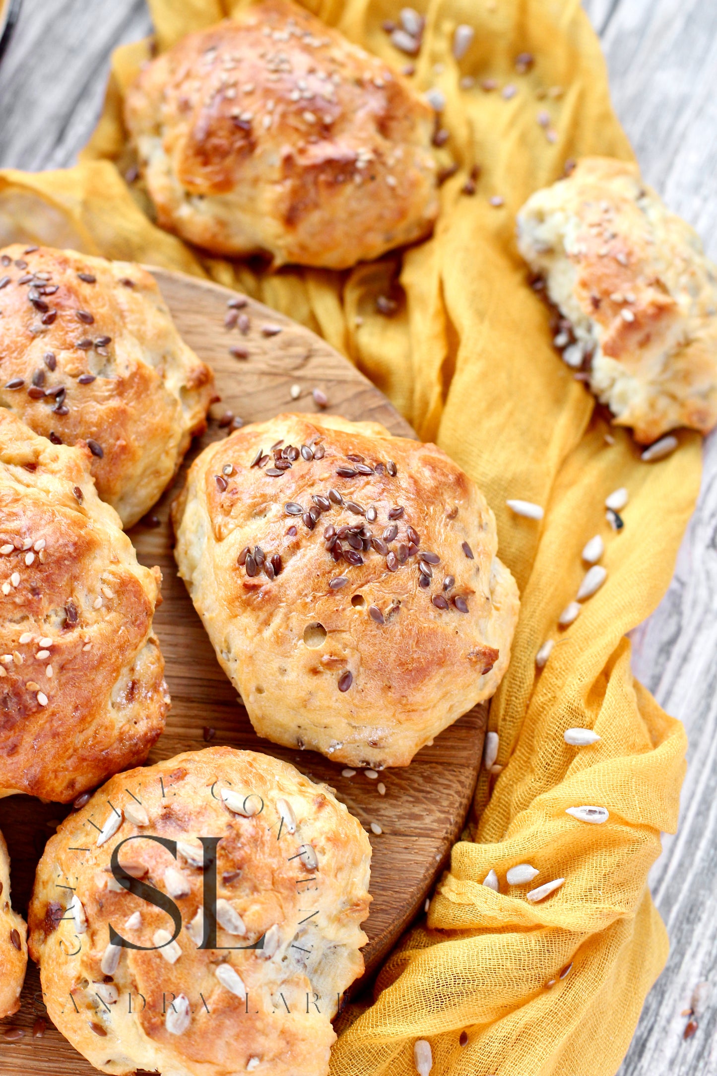 Rustic No Yeast Bread Mini Rolls - Set 4 of 4