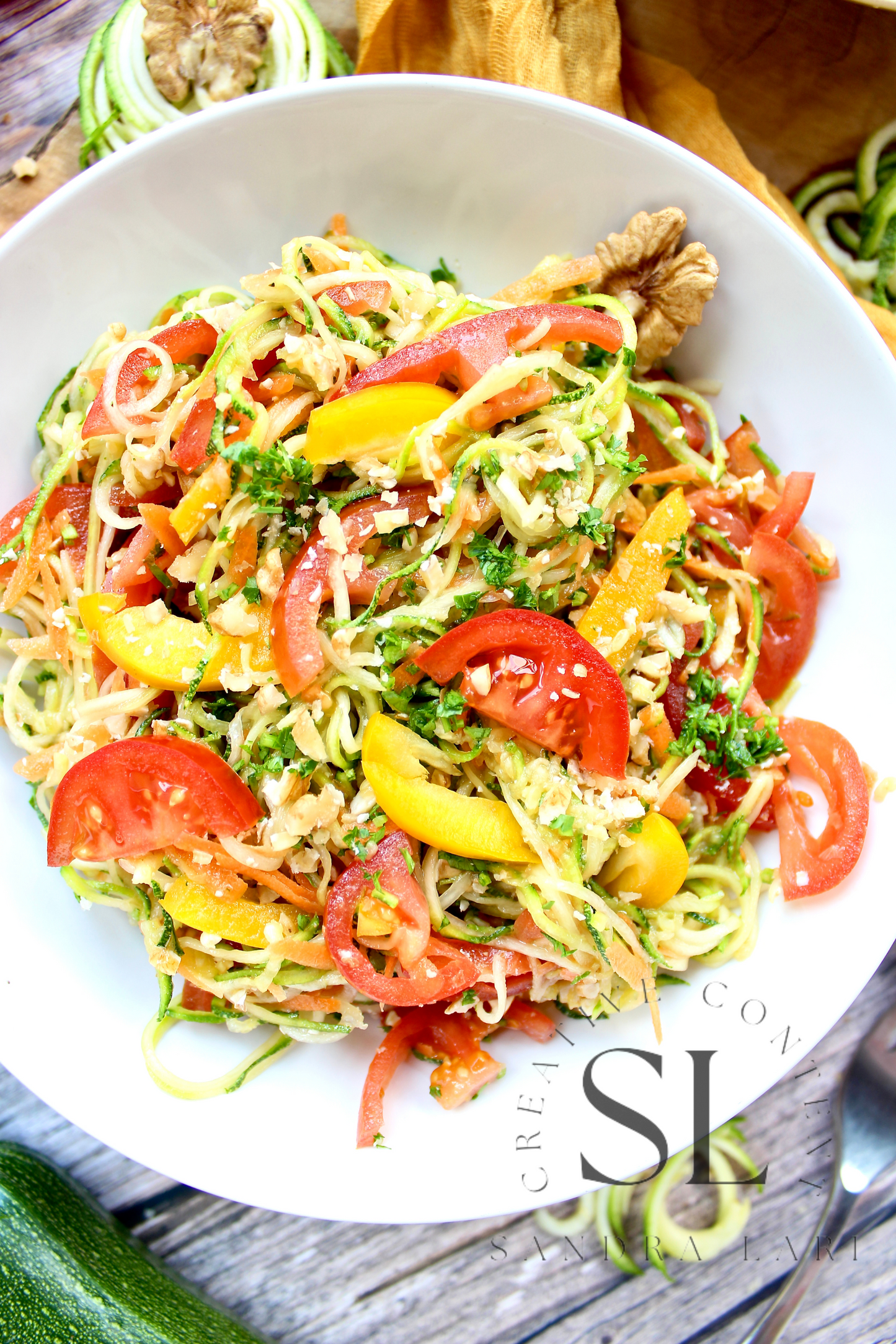 Raw Zucchini Spaghetti Salad - Set 1 of 3