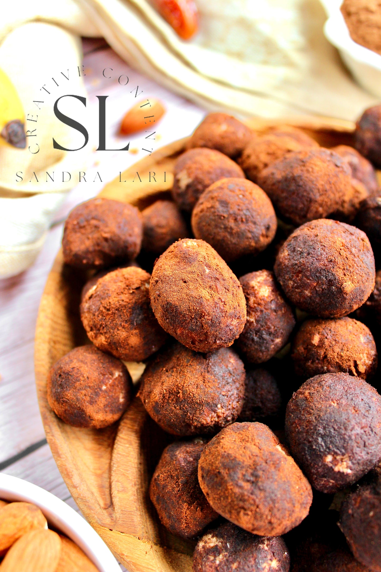 Raw Vegan Truffles Snack - Exclusive