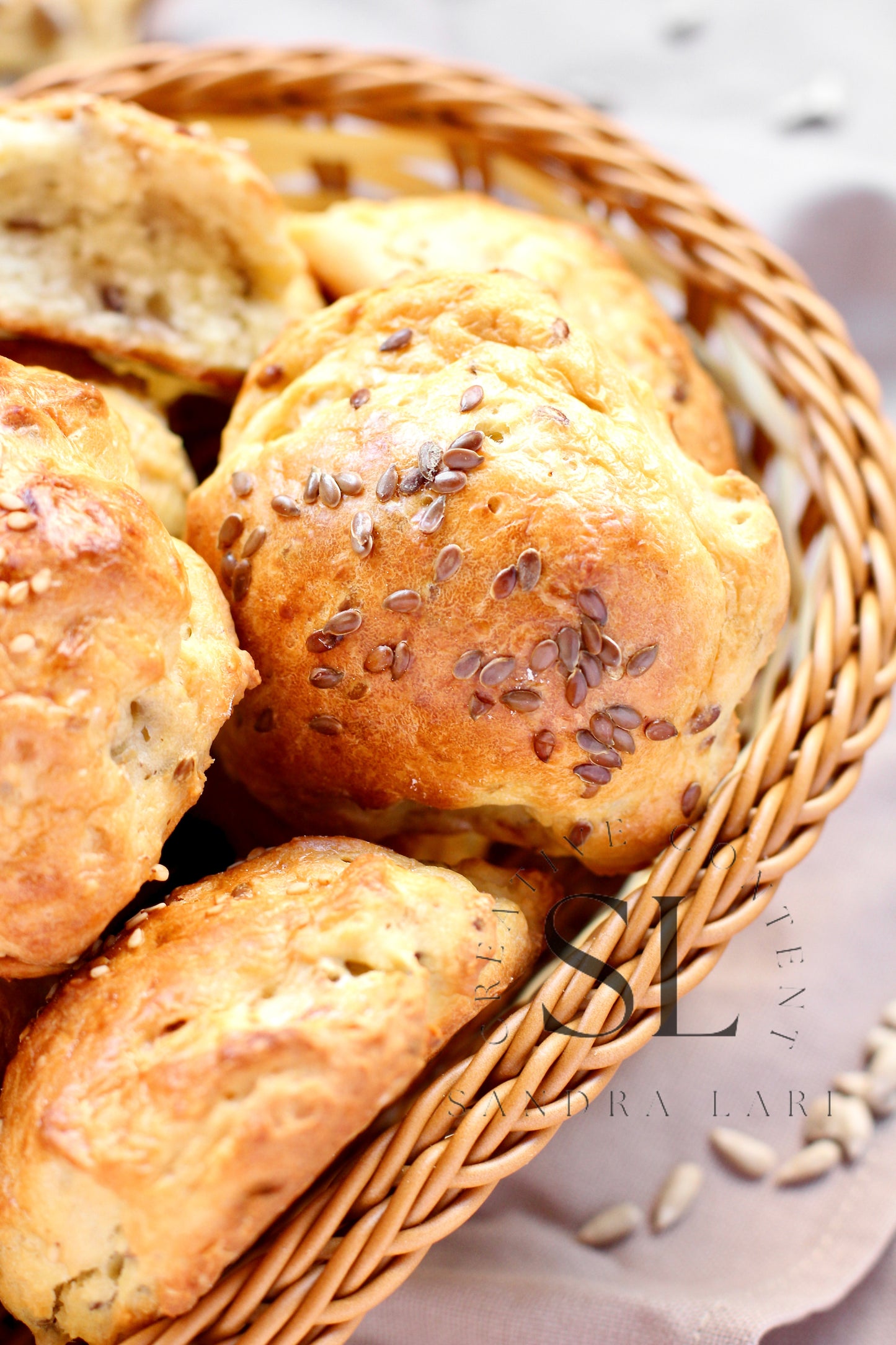 Rustic No Yeast Bread Mini Rolls - Set 3 of 4