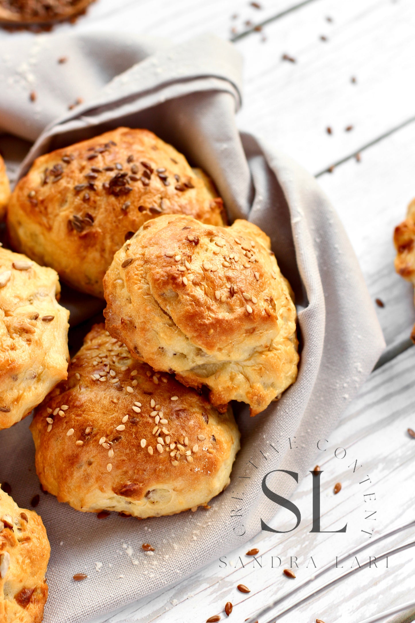 Rustic No Yeast Bread Mini Rolls - Set 1 of 4